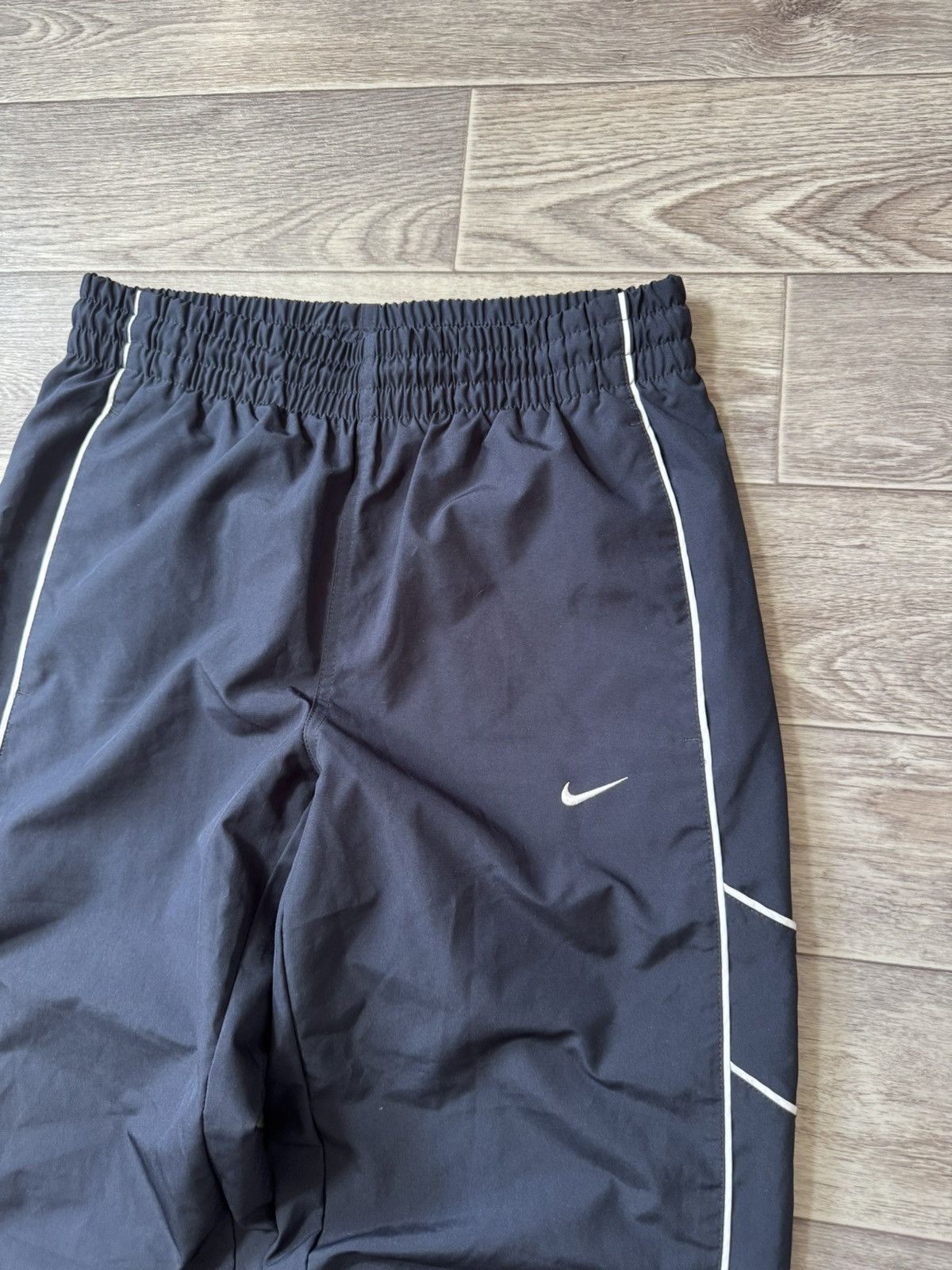 Nike Vintage Nike Track Pants Swoosh Nylon Y2K Drill Size US 31 - 2 Thumbnail