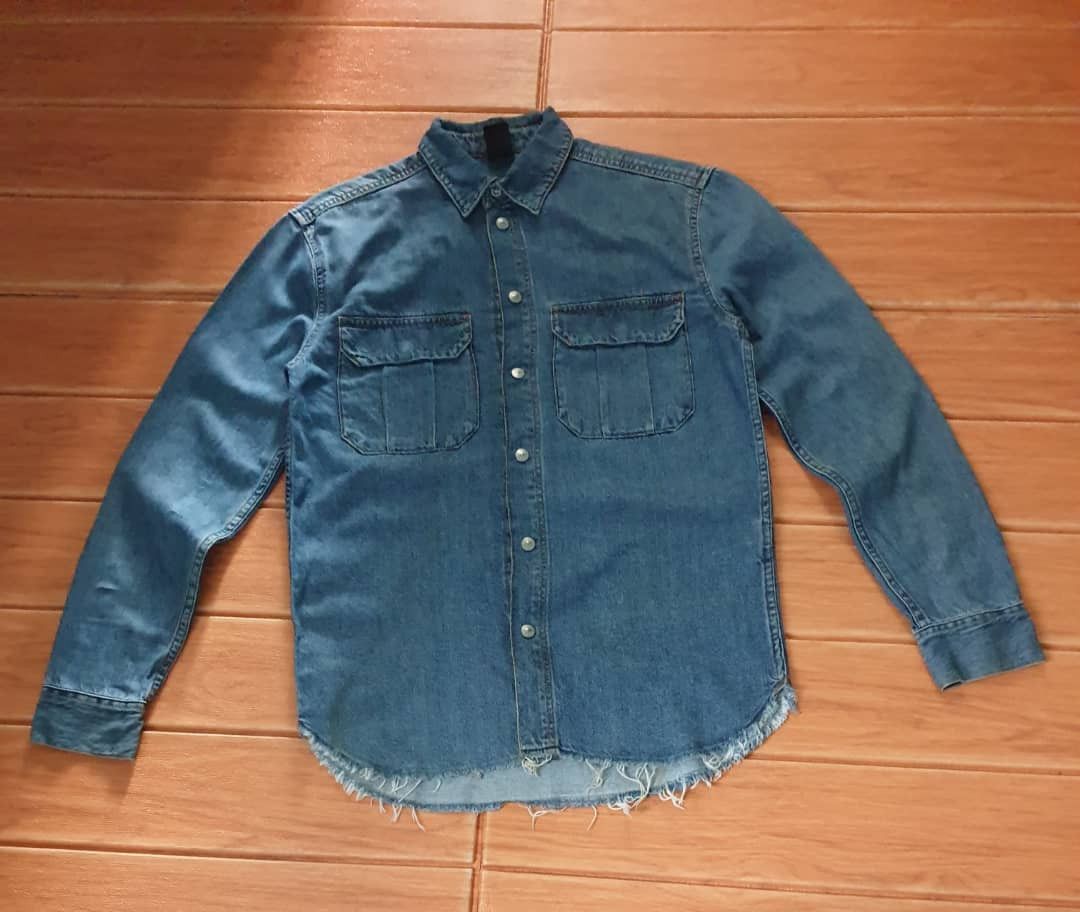 H&M H&M Blue denim shirt Size US M / EU 48-50 / 2 - 4 Thumbnail