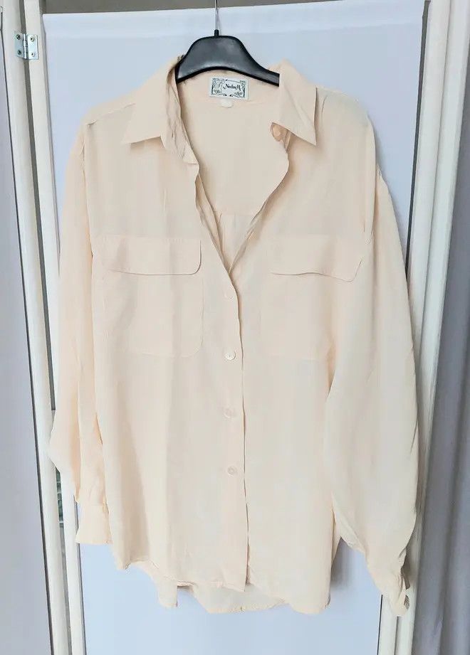 image of 100% Silk Shirt Ecru Cream Luxury 80's 90's Classy Vintage, Women's (Size Large)