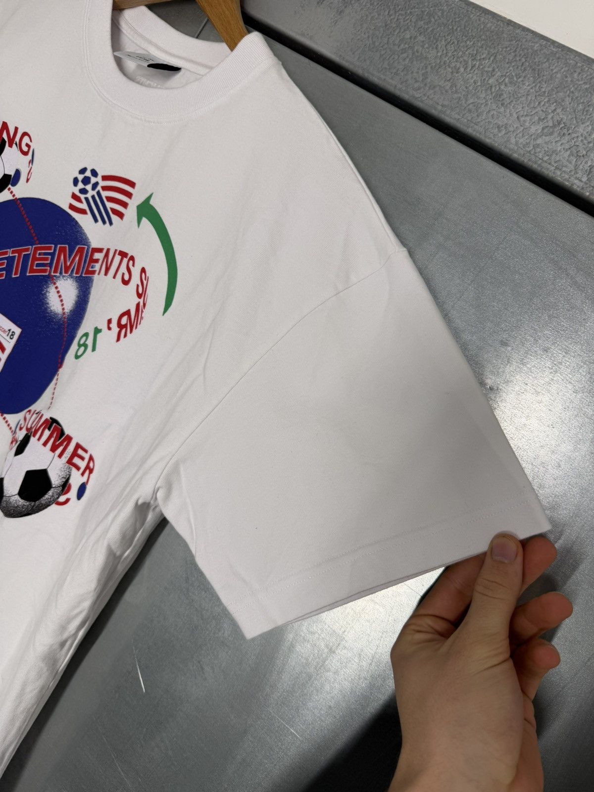 Vetements Vetements 2018 Summer Soccer T-Shirt Size US S / EU 44-46 / 1 - 7 Thumbnail