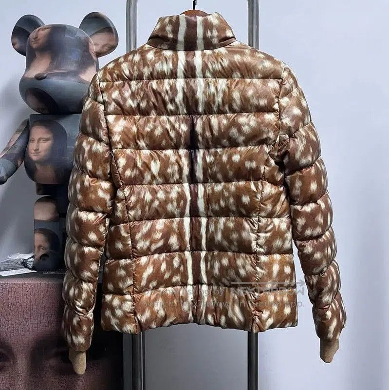 Burberry Burberry Brown Padded Down Jacket for Men. Size US S / EU 44-46 / 1 - 2 Thumbnail