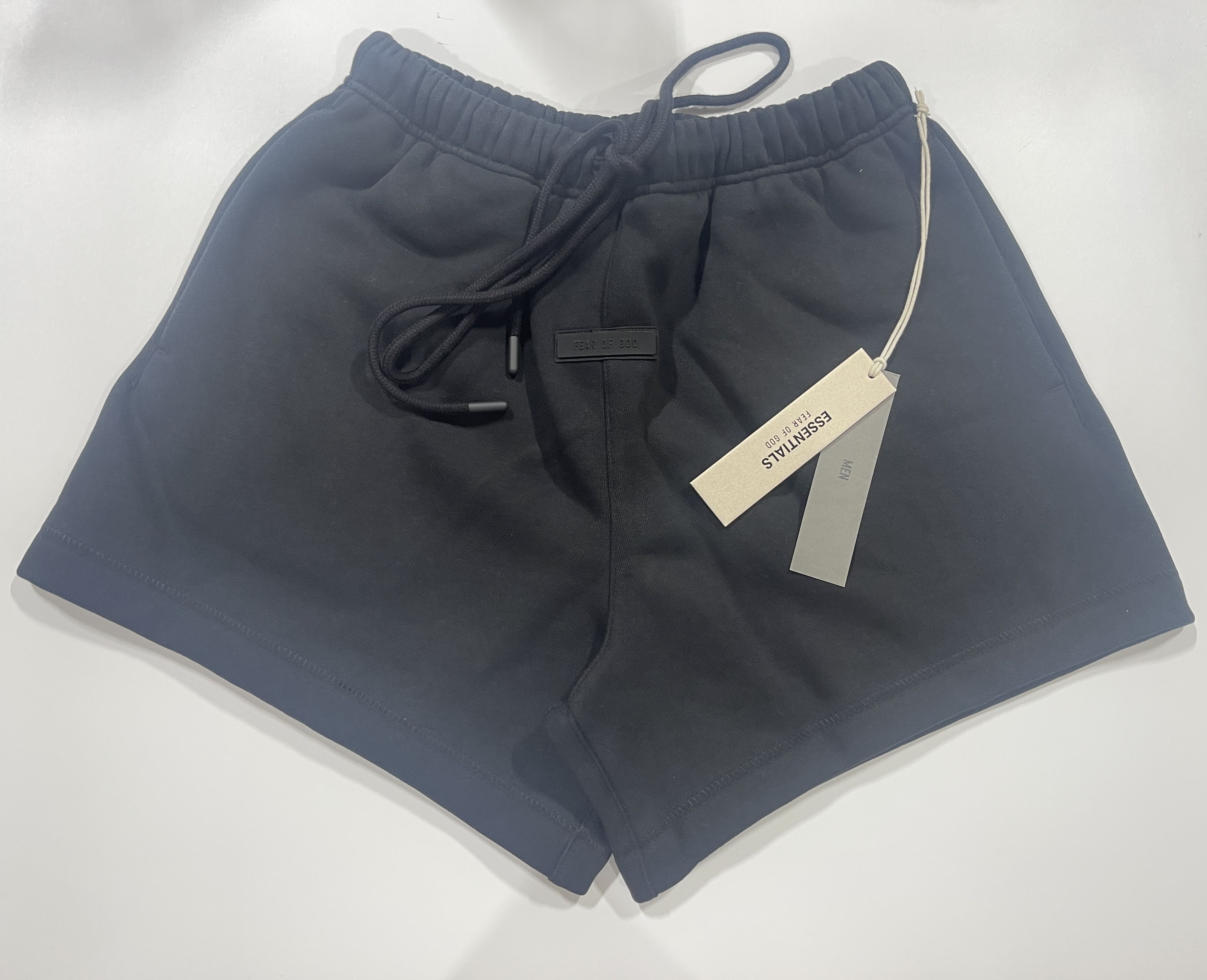 Essentials Fear of God Essentials Running Short Jet Black (S) Size US 32 / EU 48 - 4 Thumbnail