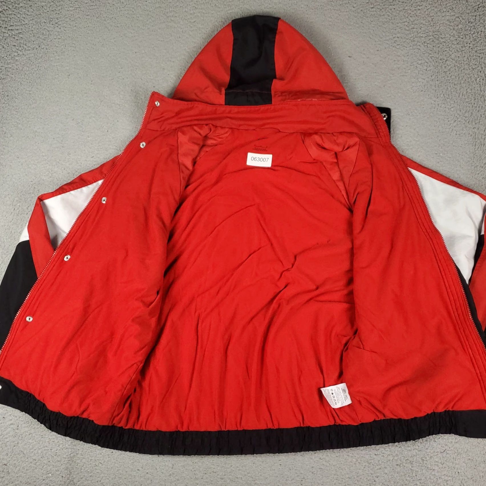 Nike Nike Jacket Mens Large Red Black DNA Force Swoosh Full Zip Hoodie Windbreaker Size US L / EU 52-54 / 3 - 5 Thumbnail
