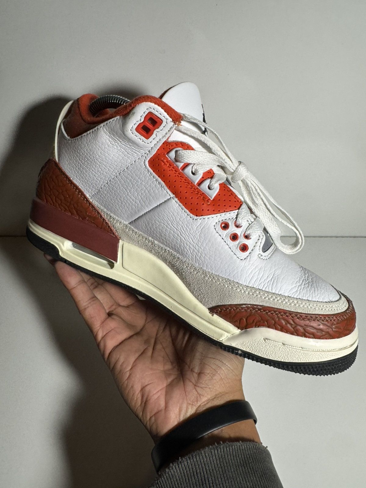 Jordan Brand Air Jordan 3 Retro SE GS “Mars Stone” Size US 6.5 / EU 39-40 - 3 Thumbnail
