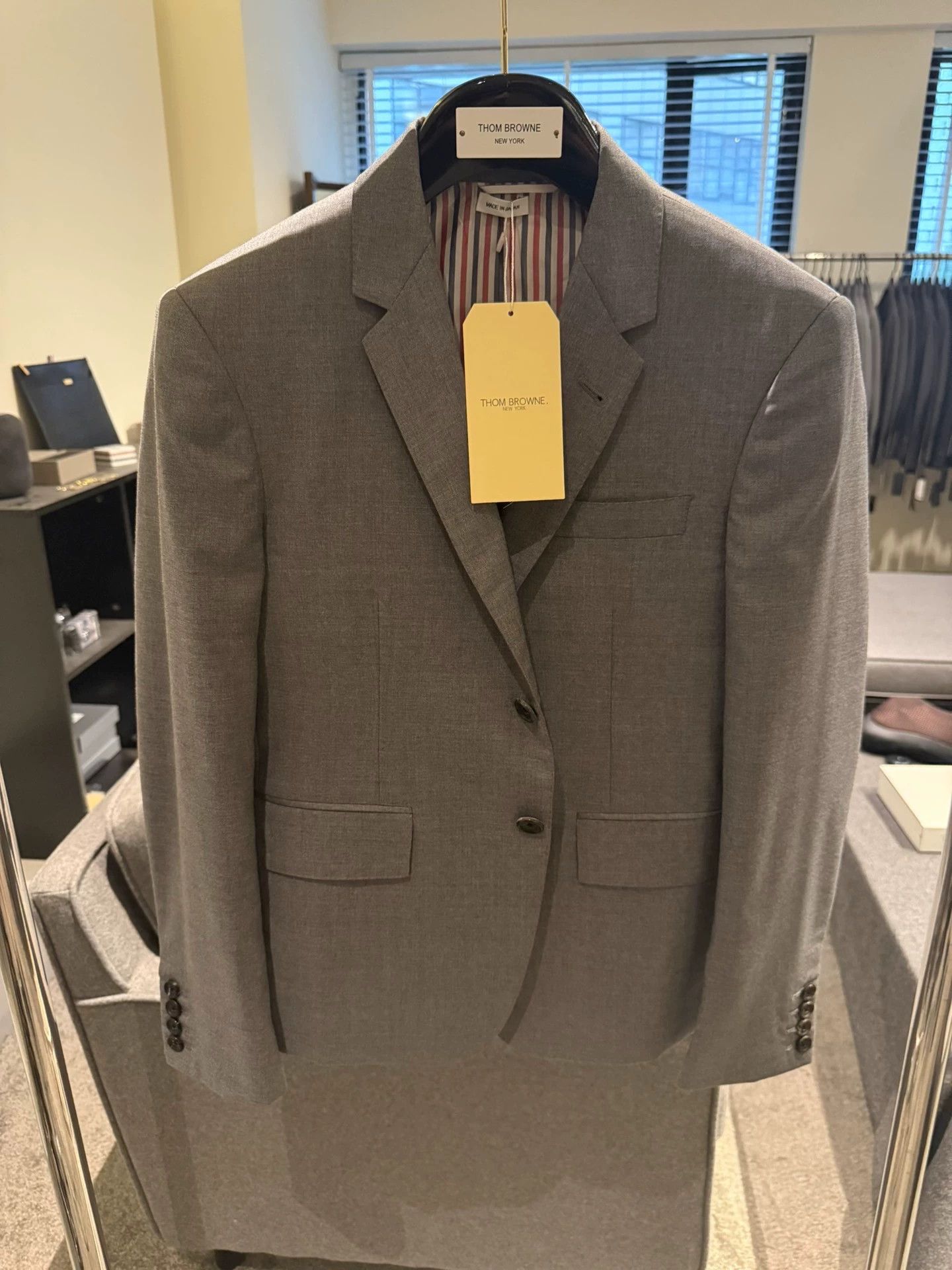 Thom Browne Thom Browne Classic Mid Gray Suit Size1 100% Wool Size US S / EU 44-46 / 1 - 1 Thumbnail