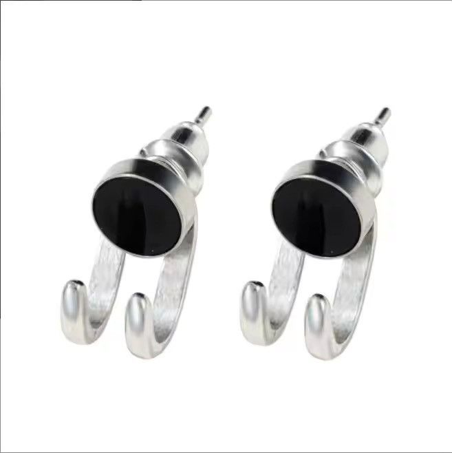 Jewelry New Trend Silver Color Hook Paw Stud Earrings Size ONE SIZE - 1 Thumbnail