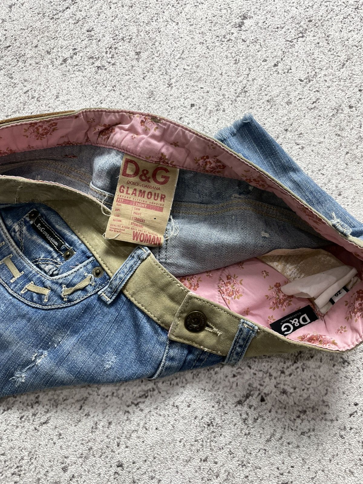 Dolce & Gabbana 2000s Dolce & Gabbana - Faded Distressed Mini Skirt Size 26" / US 2 / IT 38 - 5 Thumbnail