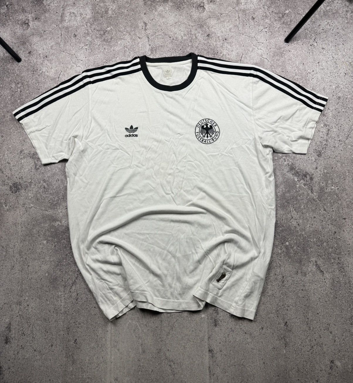 Adidas Vintage Adidas Germany Y2K Tshirt Jersey Soccer Football 90s Size US XL / EU 56 / 4 - 1 Thumbnail