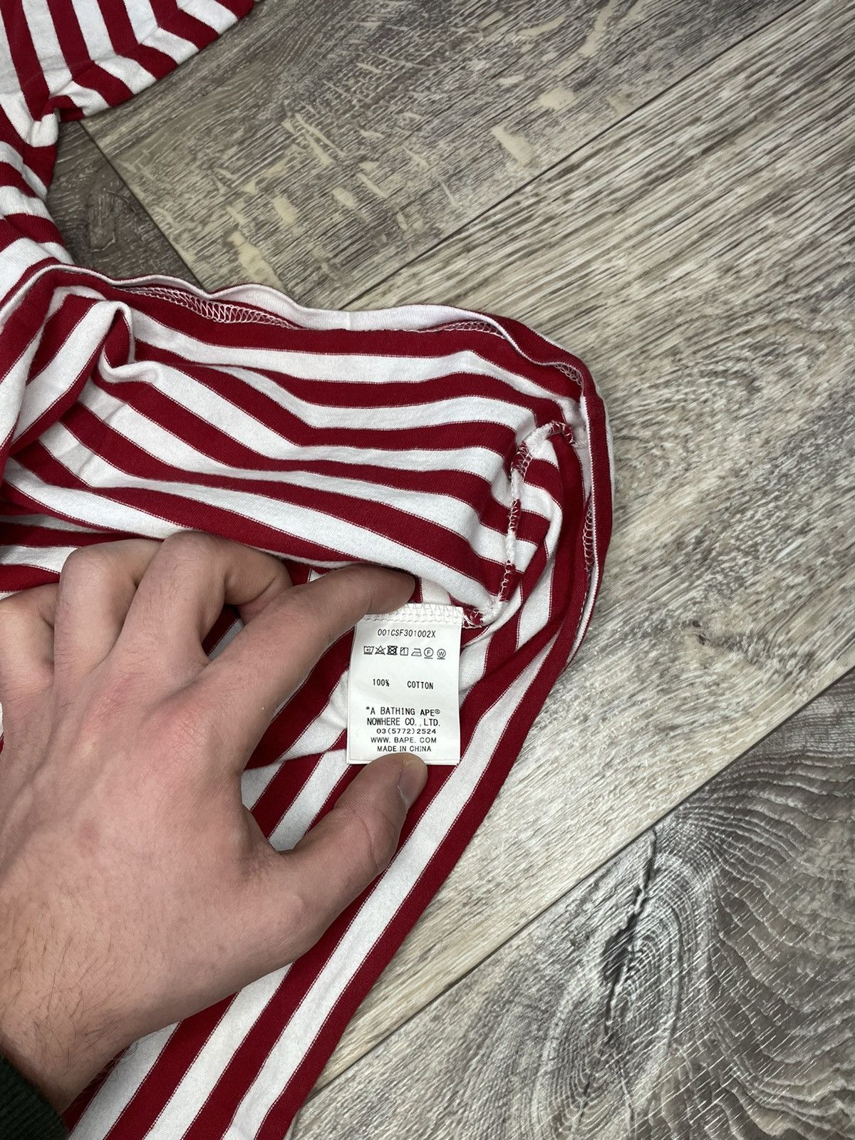 Bape T-shirt Bape striped red/white Japanese Size US M / EU 48-50 / 2 - 4 Thumbnail