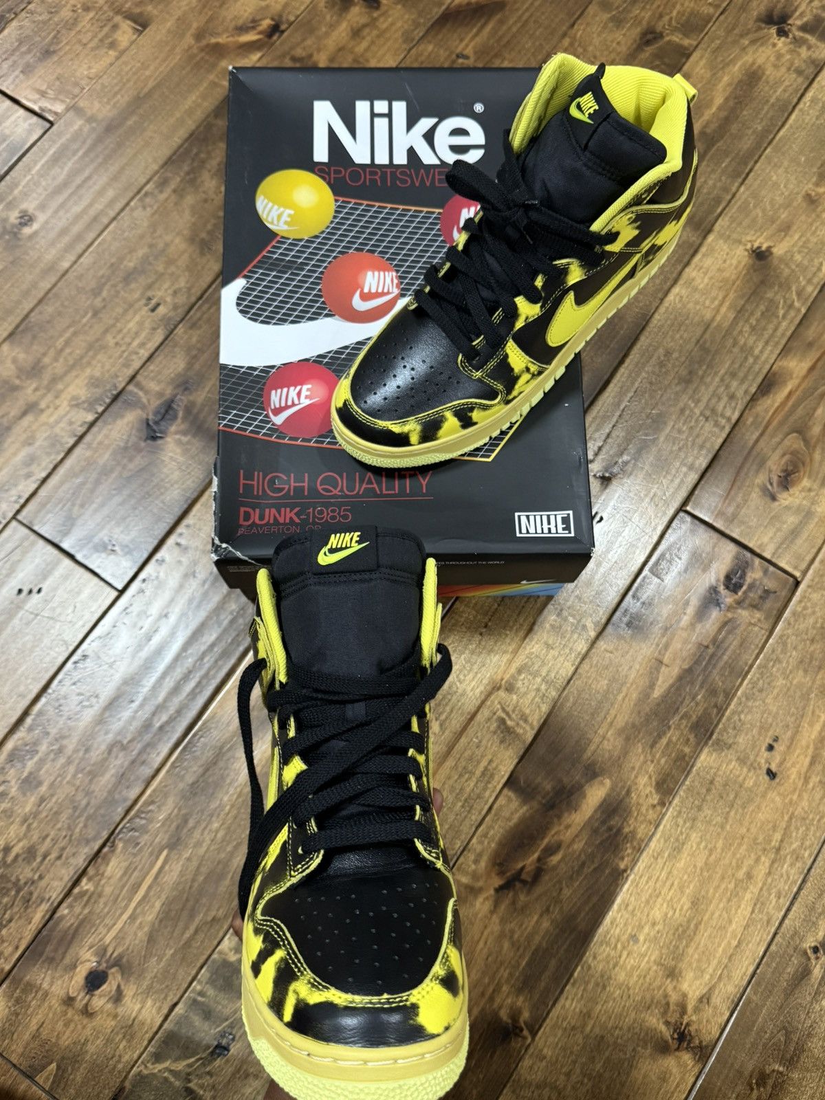 Nike Nike Dunk High 1985 SP Yellow Strike Size US 9.5 / EU 42-43 - 9 Thumbnail