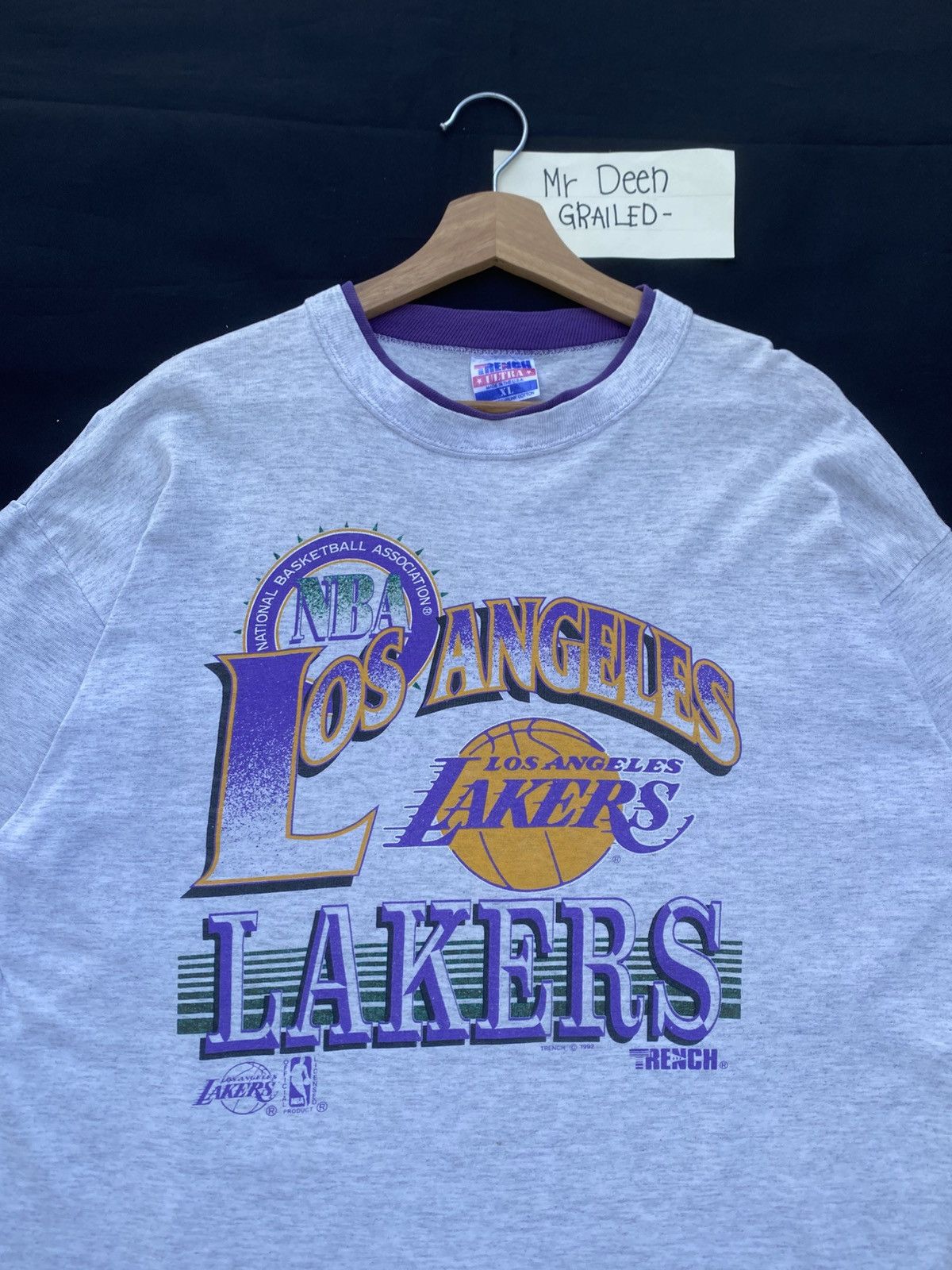 NBA Rare Vintage LAKERS 1992 Tshirt Size US XL / EU 56 / 4 - 7 Thumbnail
