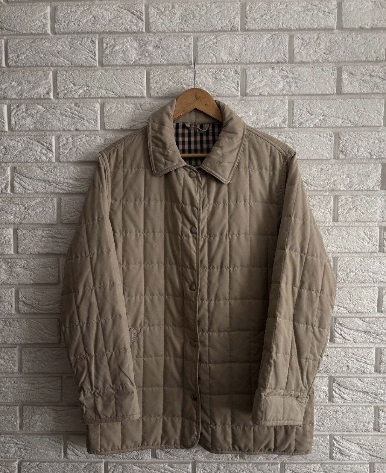 Aquascutum Aquascutum coat vintage beige full cage size Medium Size US M / EU 48-50 / 2 - 9 Thumbnail