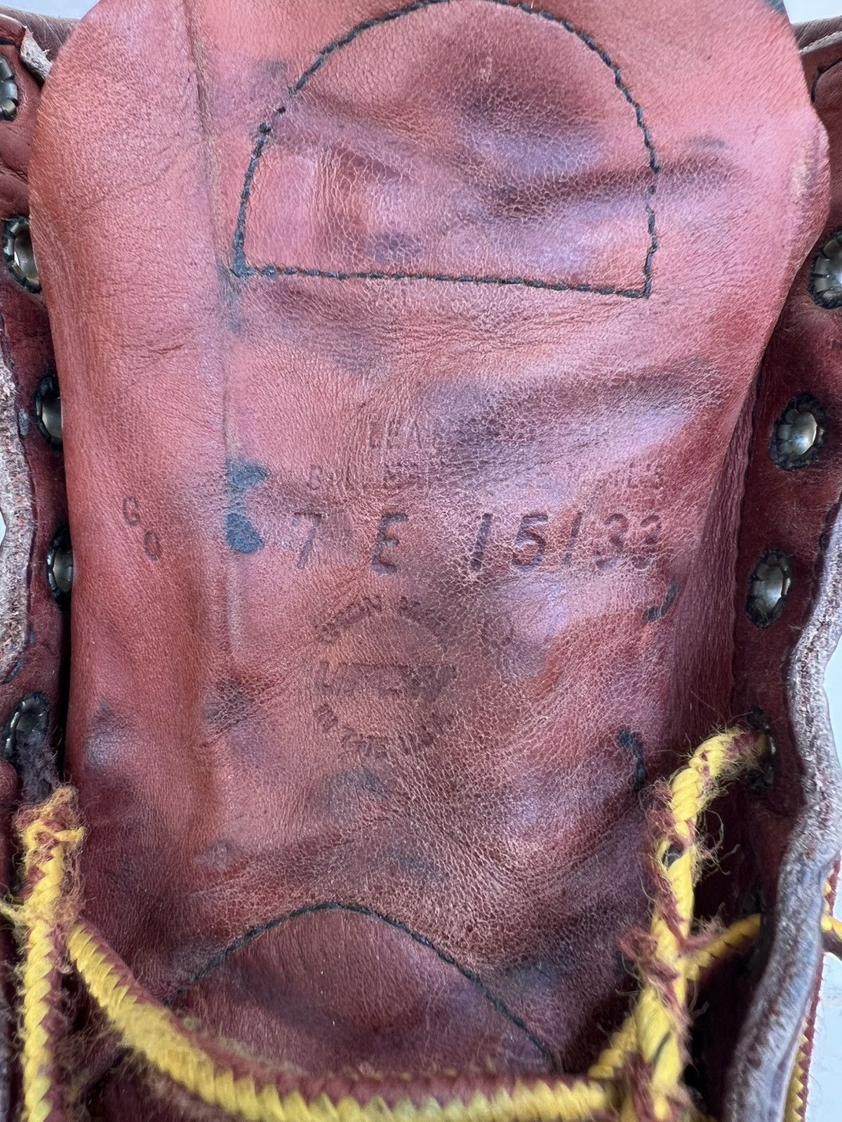 Red Wing Vintage Red Wing 875 Irish Setter Moc Toe Boots Size US 7 / EU 40 - 19 Thumbnail