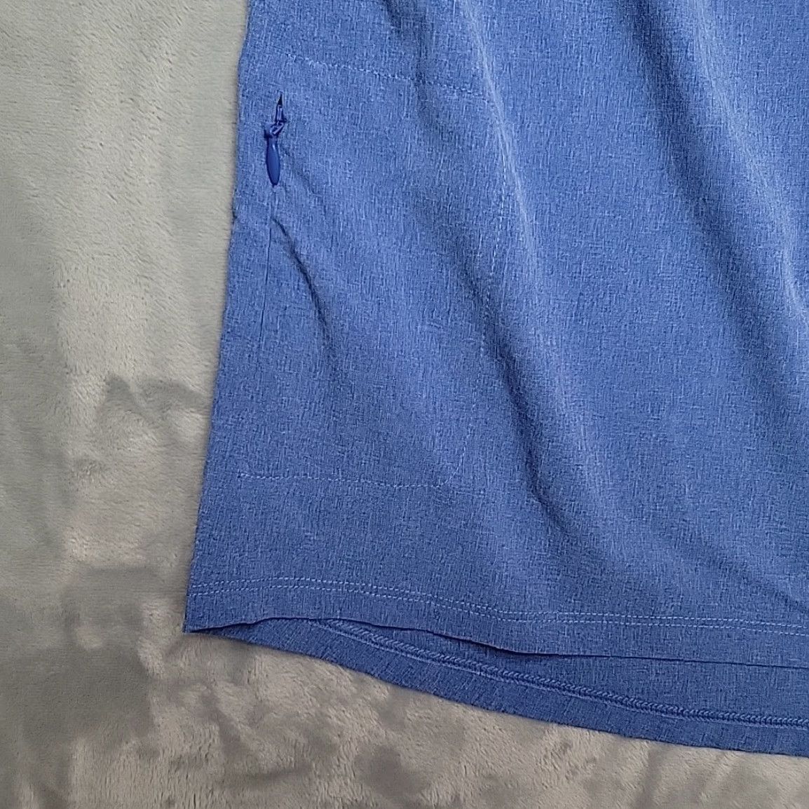 Eddie Bauer VINTAGE Eddie Bauer Shirt Womens S Blue Travex Short Sleeve V-neck Travel Hike Outdoor Size S / US 4 / IT 40 - 2 Thumbnail