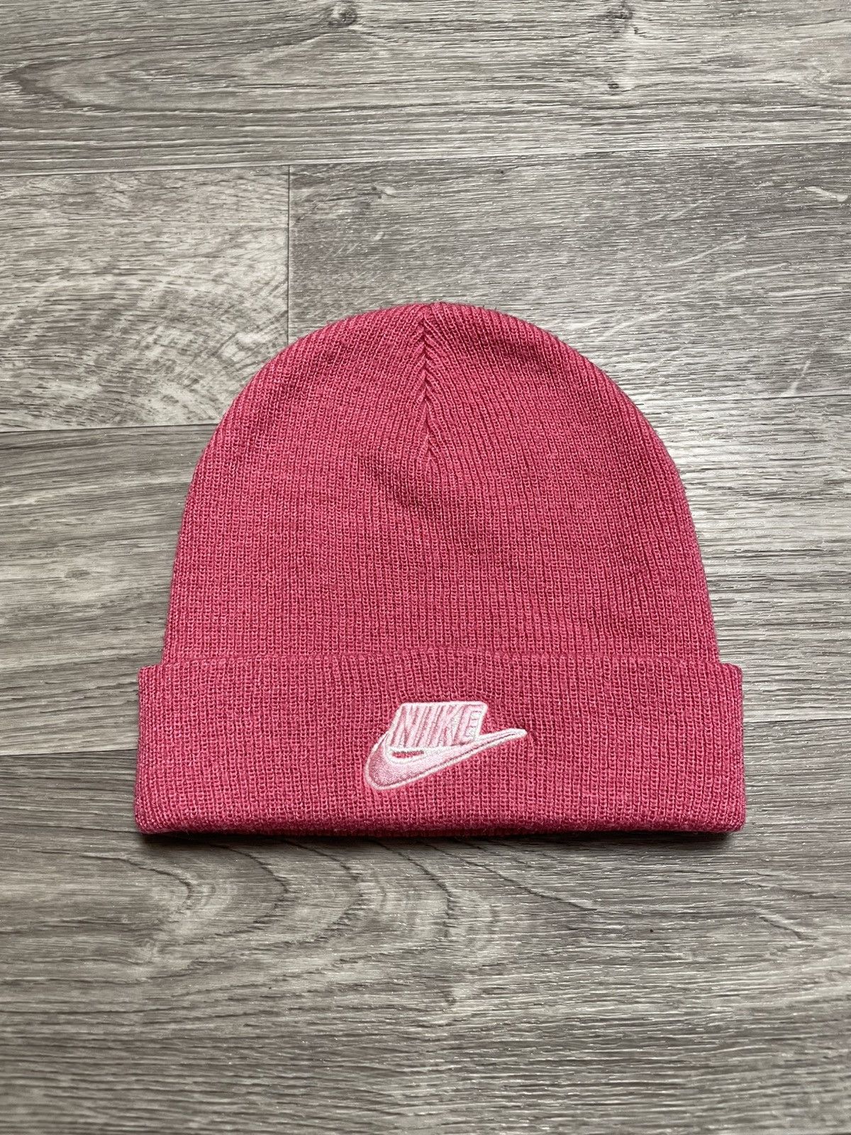 Nike Vintage Nike Pink Beanie Hat Y2K Size ONE SIZE - 1 Thumbnail