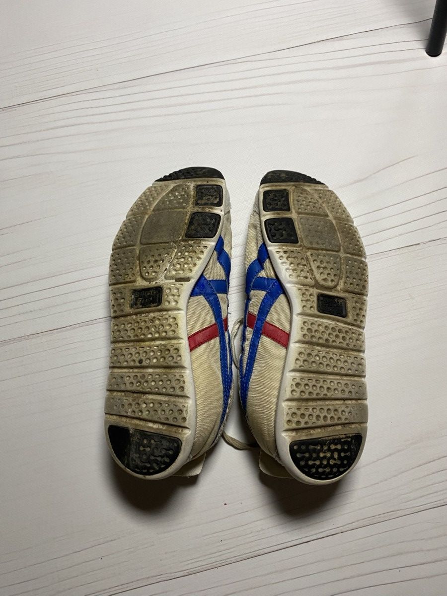 Japanese Brand × Onitsuka Tiger × Vintage Vintage Onitsuka Tiger Mexico 66 worn distressed sneakers Size US 6.5 / EU 39-40 - 8 Thumbnail