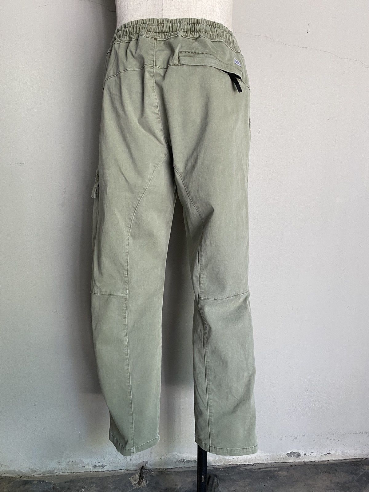 C.P. Company C.P. COMPANY Olive Green Utility Cargo Pants Size US 34 / EU 50 - 16 Thumbnail