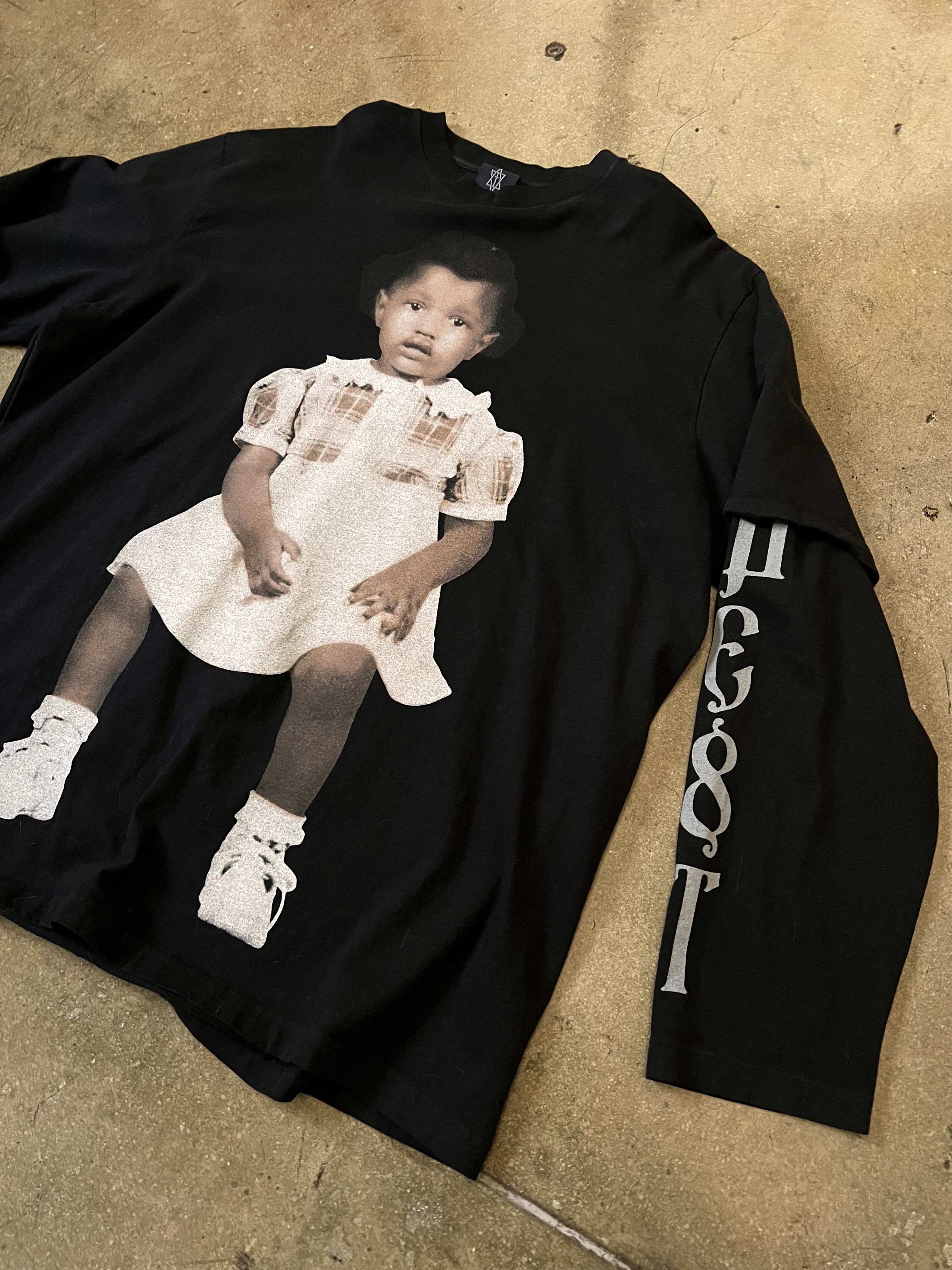 DONDA 2024 Presidential Seal Tee カニエ着用 DONDA 2024 Presidential Seal Tee カニエ着用 - メルカリ