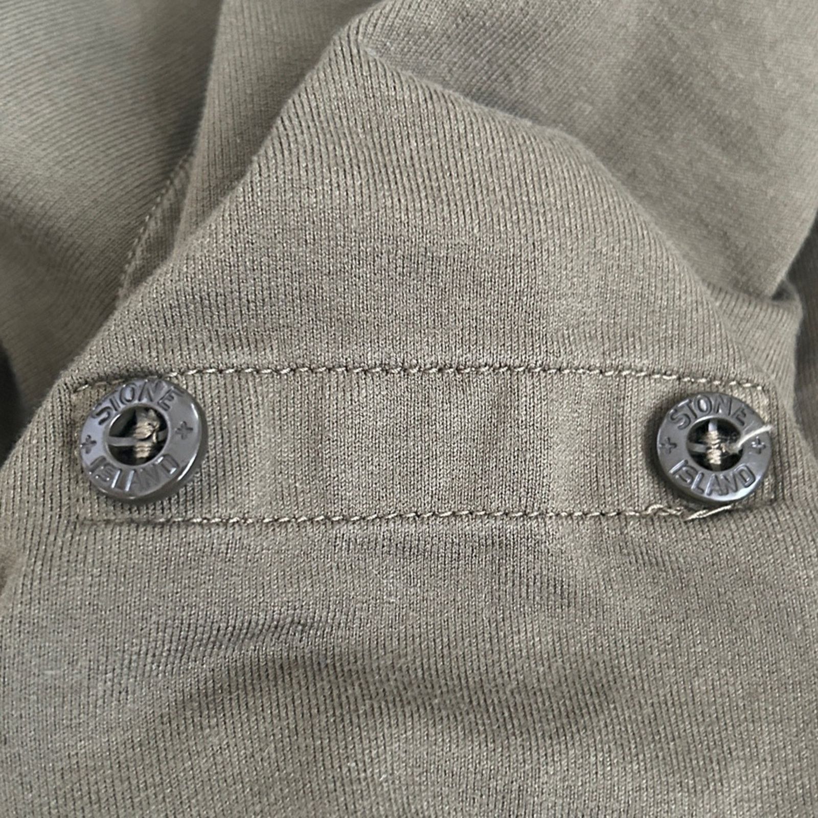 Stone Island Stone Island olive green pullover crew neck sweatshirt XL Size US XL / EU 56 / 4 - 7 Thumbnail
