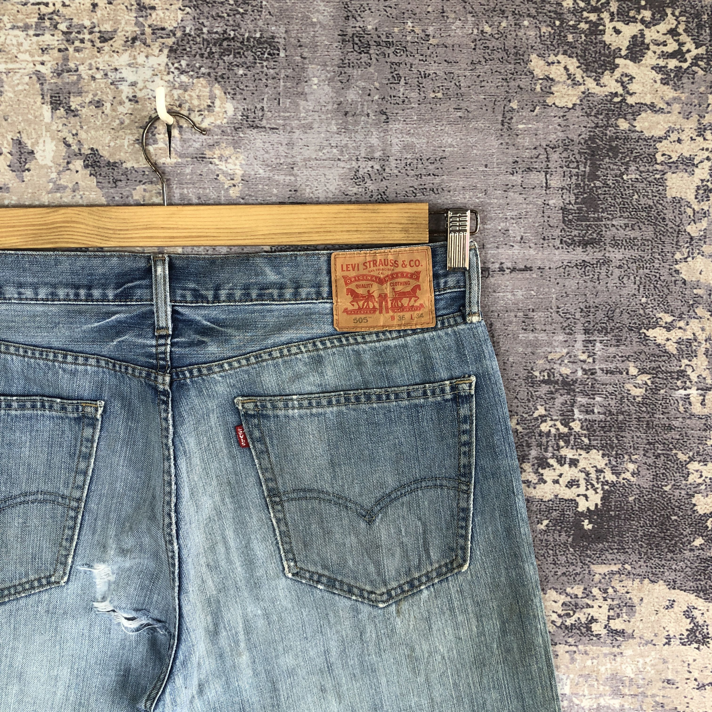 Levi's Vintage Distressed Levis Jeans Levi's 505 Light Wash Denim Size US 36 / EU 52 - 5 Thumbnail