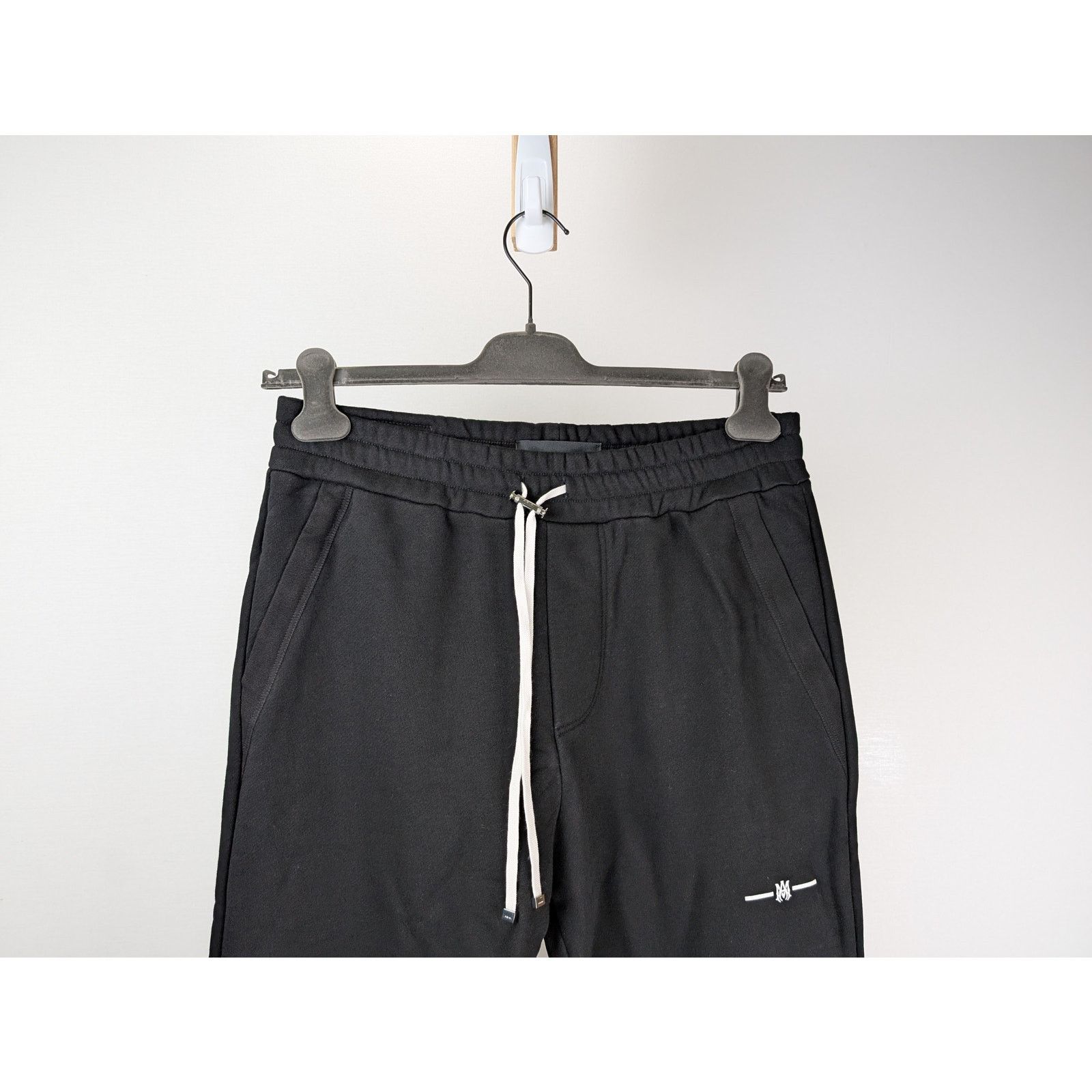 Amiri o1rshd1 Micro MA Bar Sweatpant in Black Size US 32 / EU 48 - 2 Thumbnail