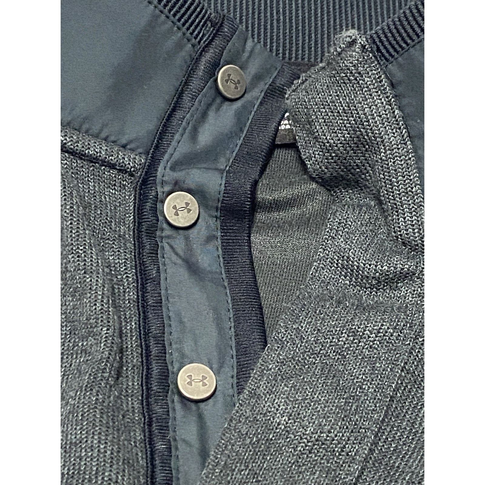 Under Armour UA Size M Loose Fit 1/4 Button Sweater Golf Gray Coldgear Size US M / EU 48-50 / 2 - 4 Thumbnail