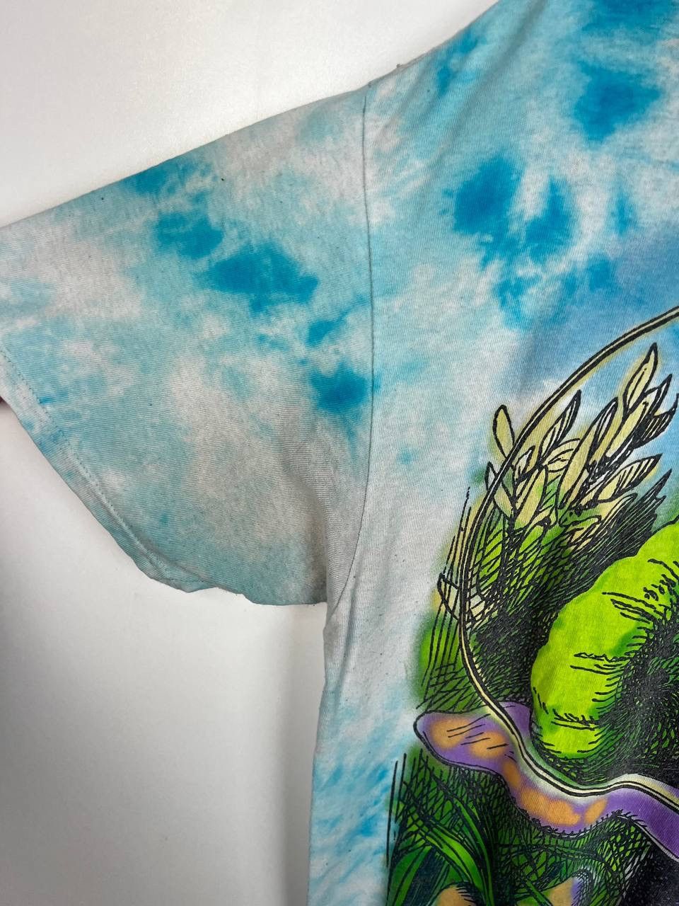 Liquid Blue Liquid Blue 2015 Crazy vintage t-shirts size XL Size US XL / EU 56 / 4 - 3 Thumbnail