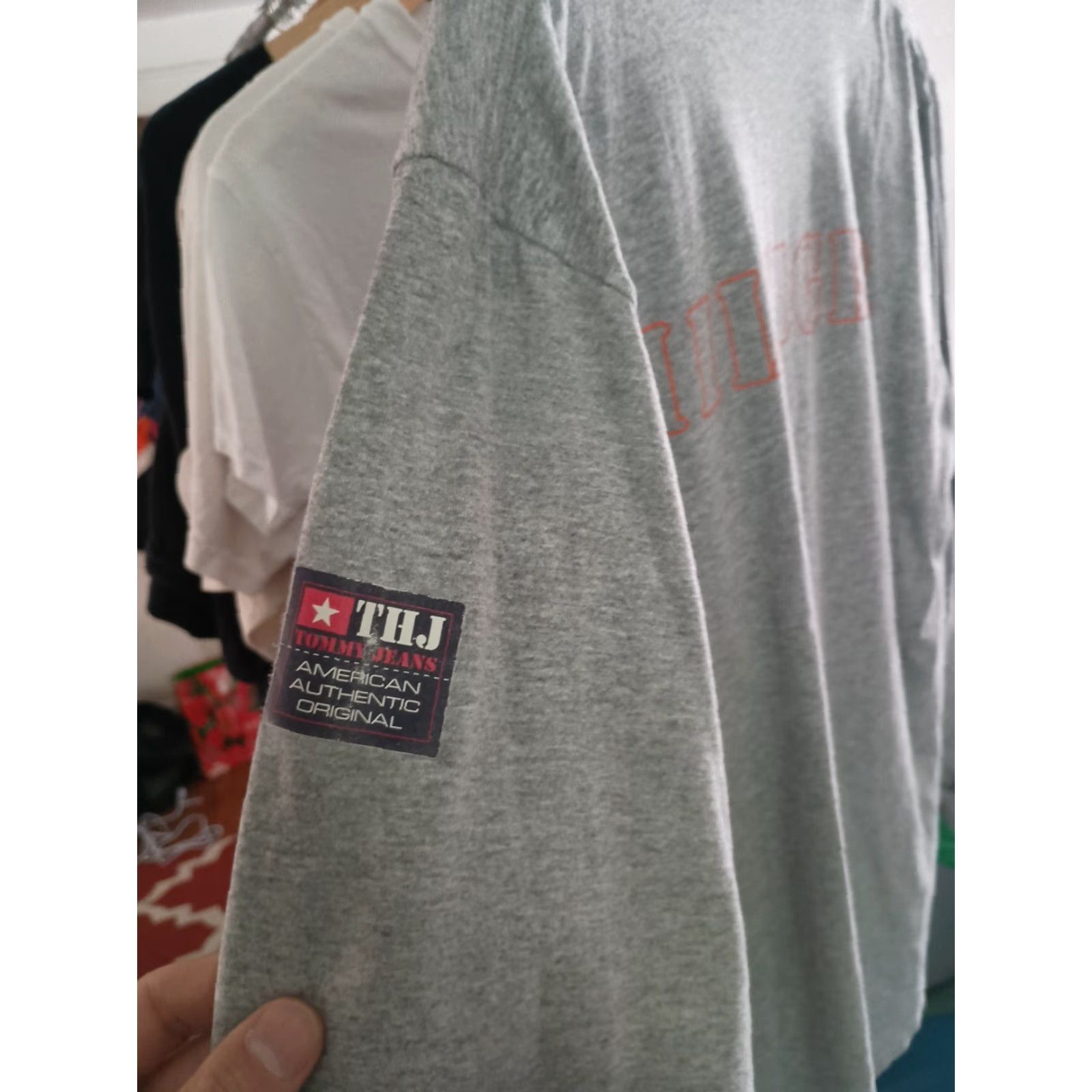 Tommy Hilfiger VINTAGE Tommy Hilfiger Made In USA Long Sleeve Tee Spell Out Grail XL Mens Gray Shirt Size US XL / EU 56 / 4 - 4 Thumbnail