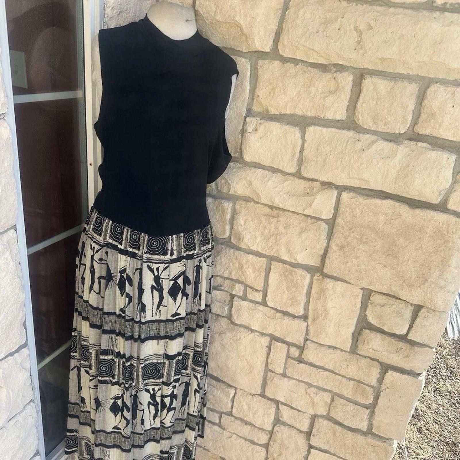 Other Black and white maxi skirt with a boho touch #maxiskirt Size 28" / US 6 / IT 42 - 2 Thumbnail