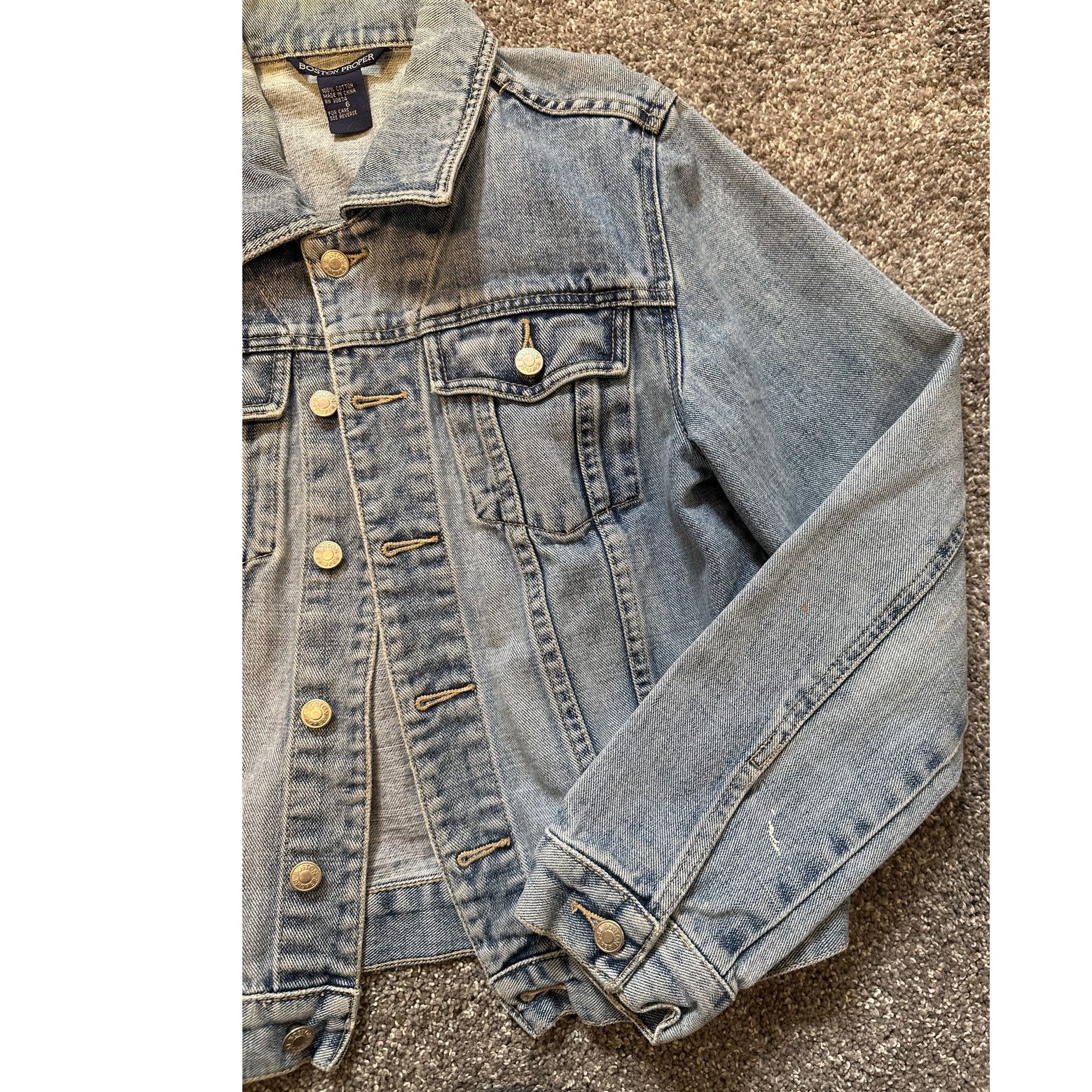 Boston Proper BOSTON PROPER Button Up Medium Wash Denim Jean Jacket Sze 6 Size M / US 6-8 / IT 42-44 - 4 Thumbnail