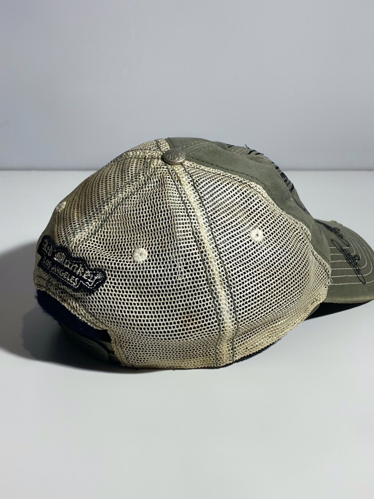 Other 🔥 RED MONKEY SKULL TRUCKER HAT VINTAGE LOS ANGELES VIBES Size ONE SIZE - 9 Thumbnail