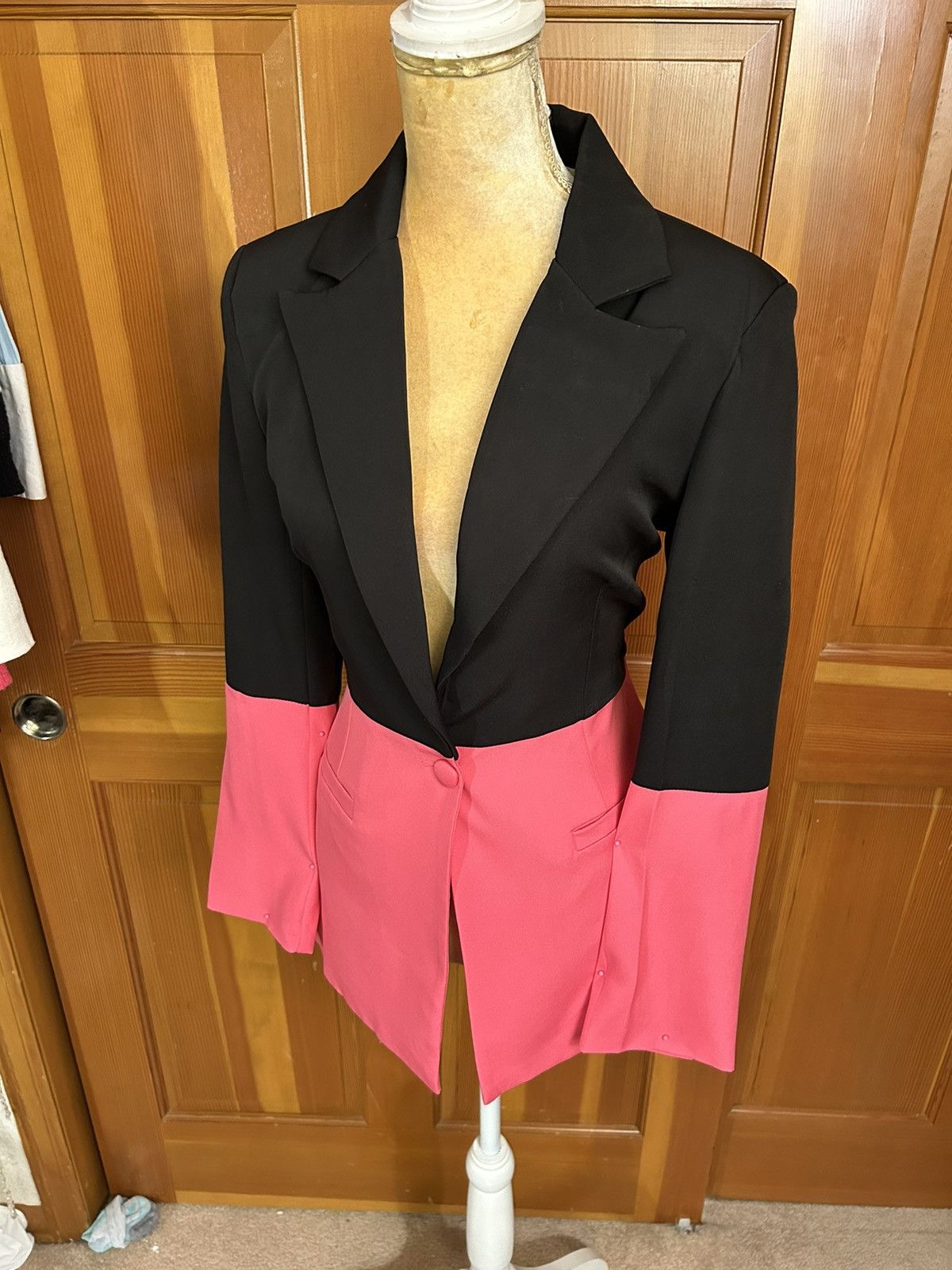 Designer × Other NWT, Lavishly Paris Women’s Professional Line Blazer Size M / US 6-8 / IT 42-44 - 3 Thumbnail