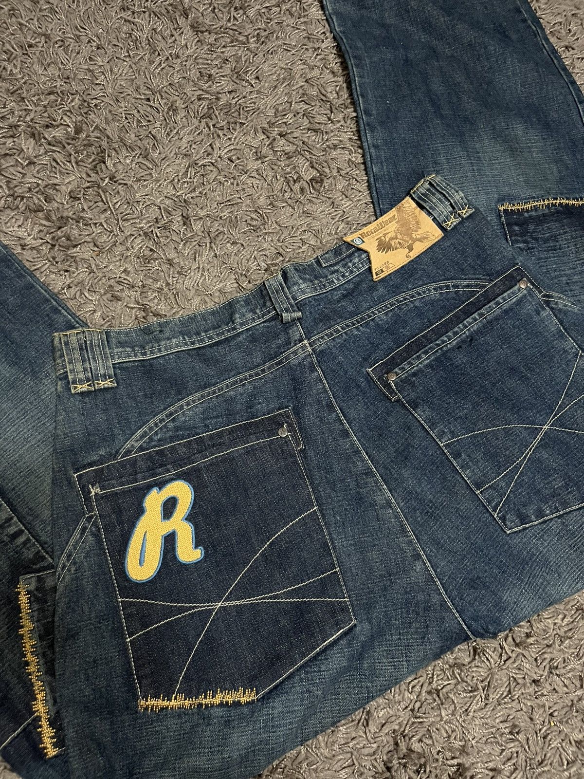 Rocawear 1999 OG rocawear denim corp patches boro #B2 Size US 36 / EU 52 - 5 Thumbnail