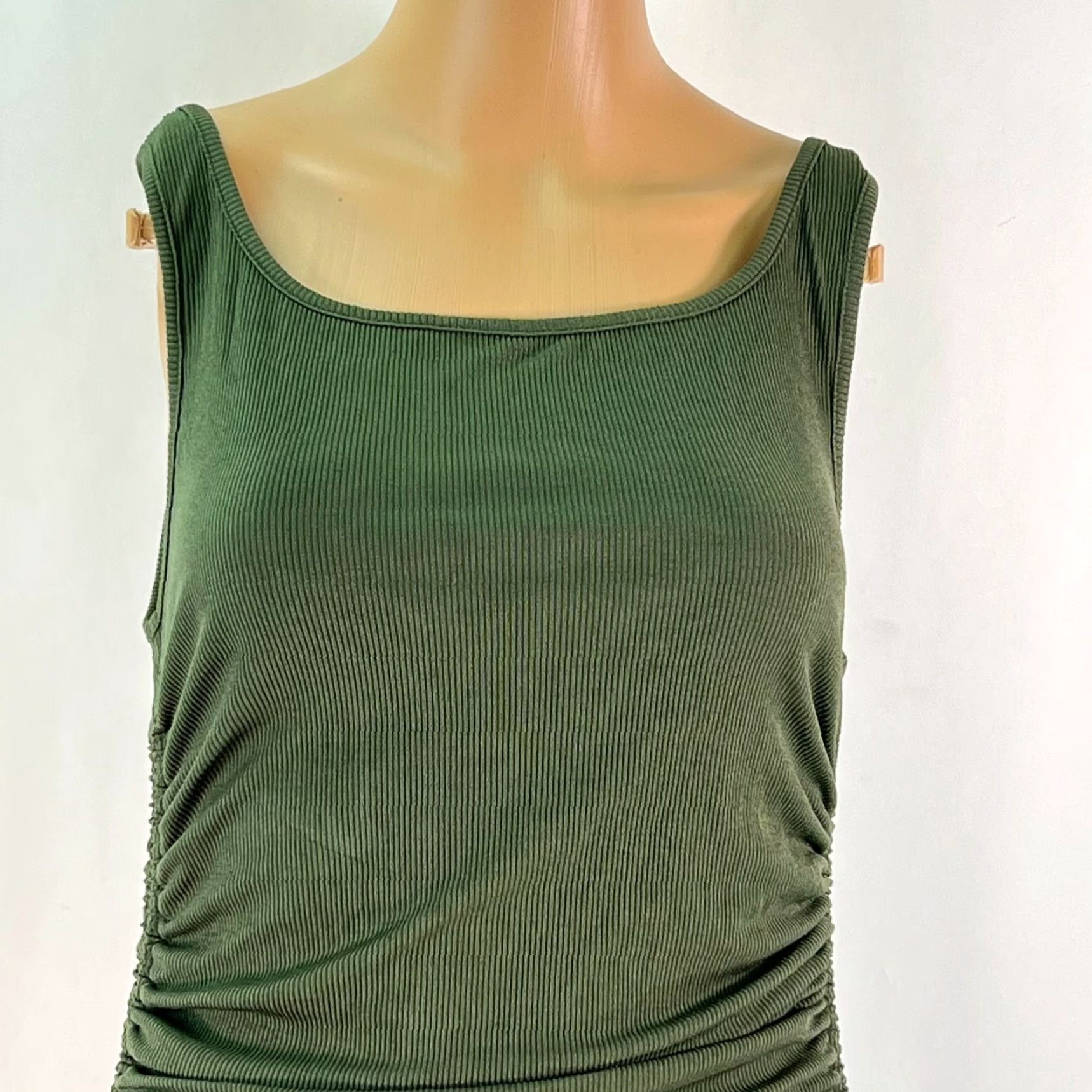 Vintage Womens Sleeveless Ruched Army Green Short Bodycon Dress M Square Neck Size 32" / US 10 / IT 46 - 4 Thumbnail