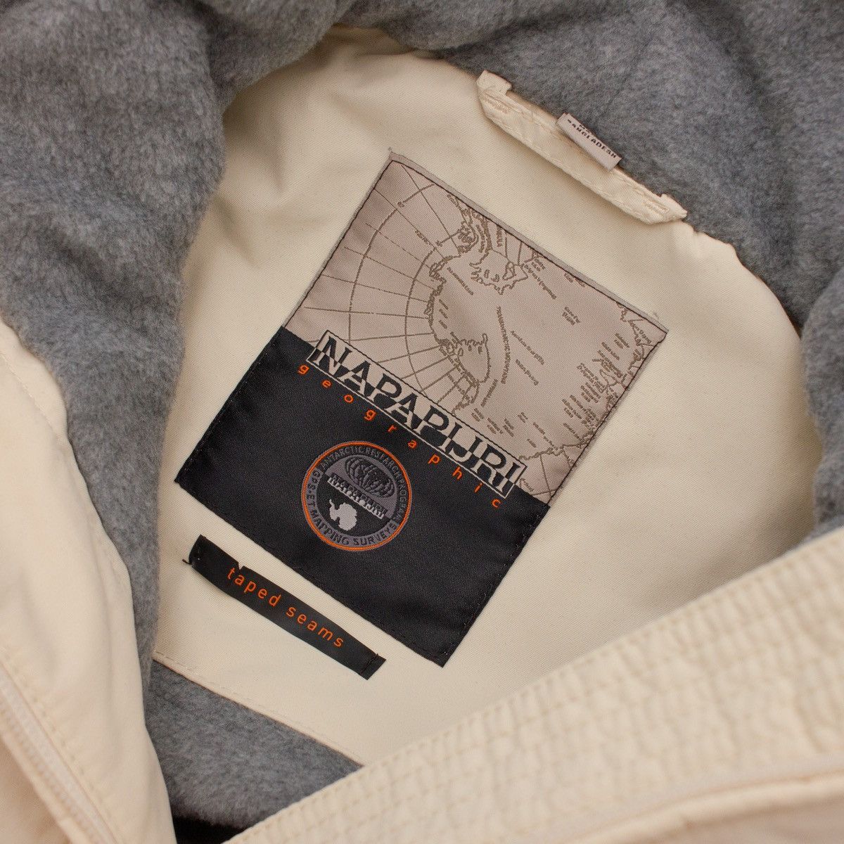 Napapijri BNWT Napapijri Women’s Rainforest Winter Jacket – Ivory Size M / US 6-8 / IT 42-44 - 8 Thumbnail