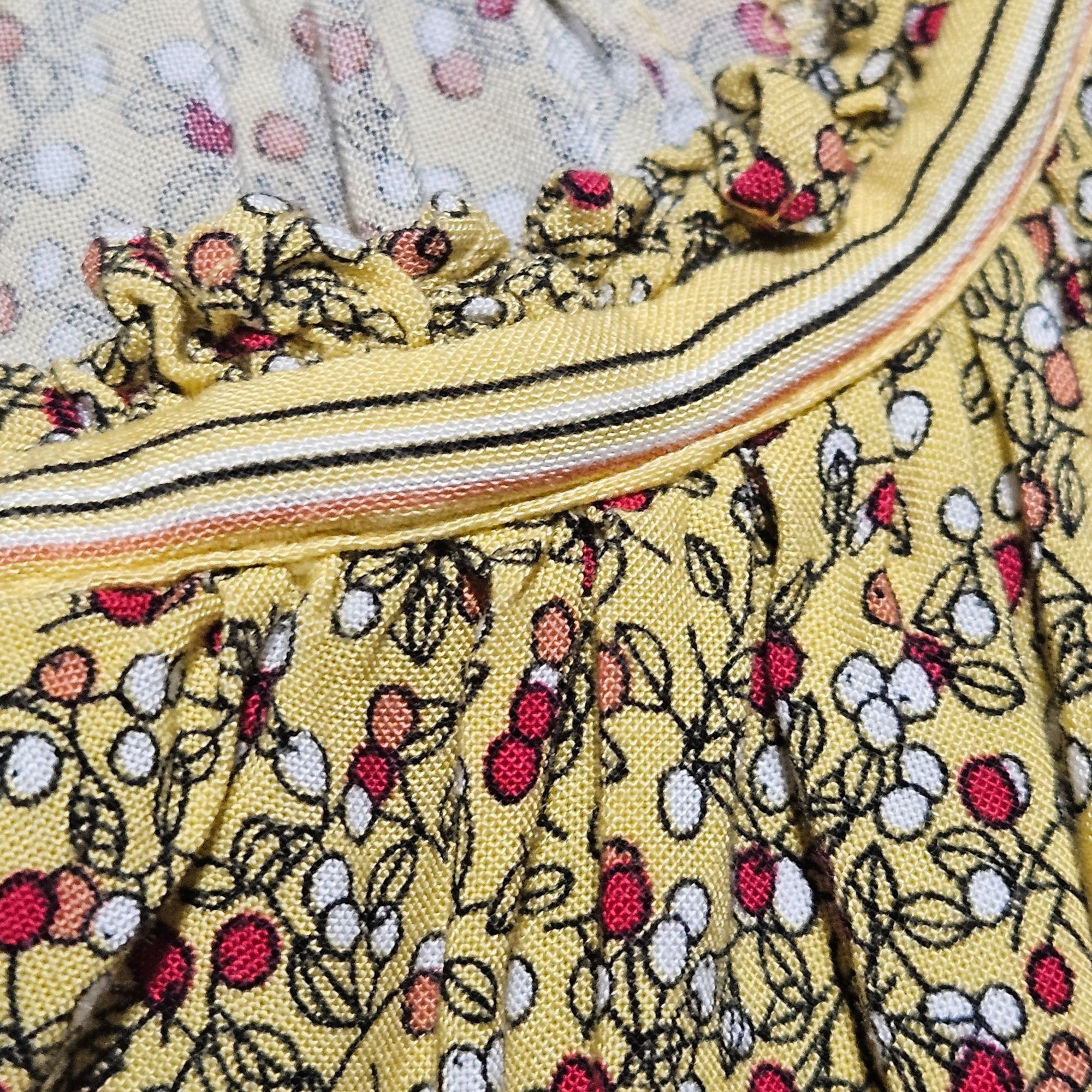 Other Max Studio Yellow Floral Peasant Blouse Small Boho Cottageco Size S / US 4 / IT 40 - 12 Thumbnail
