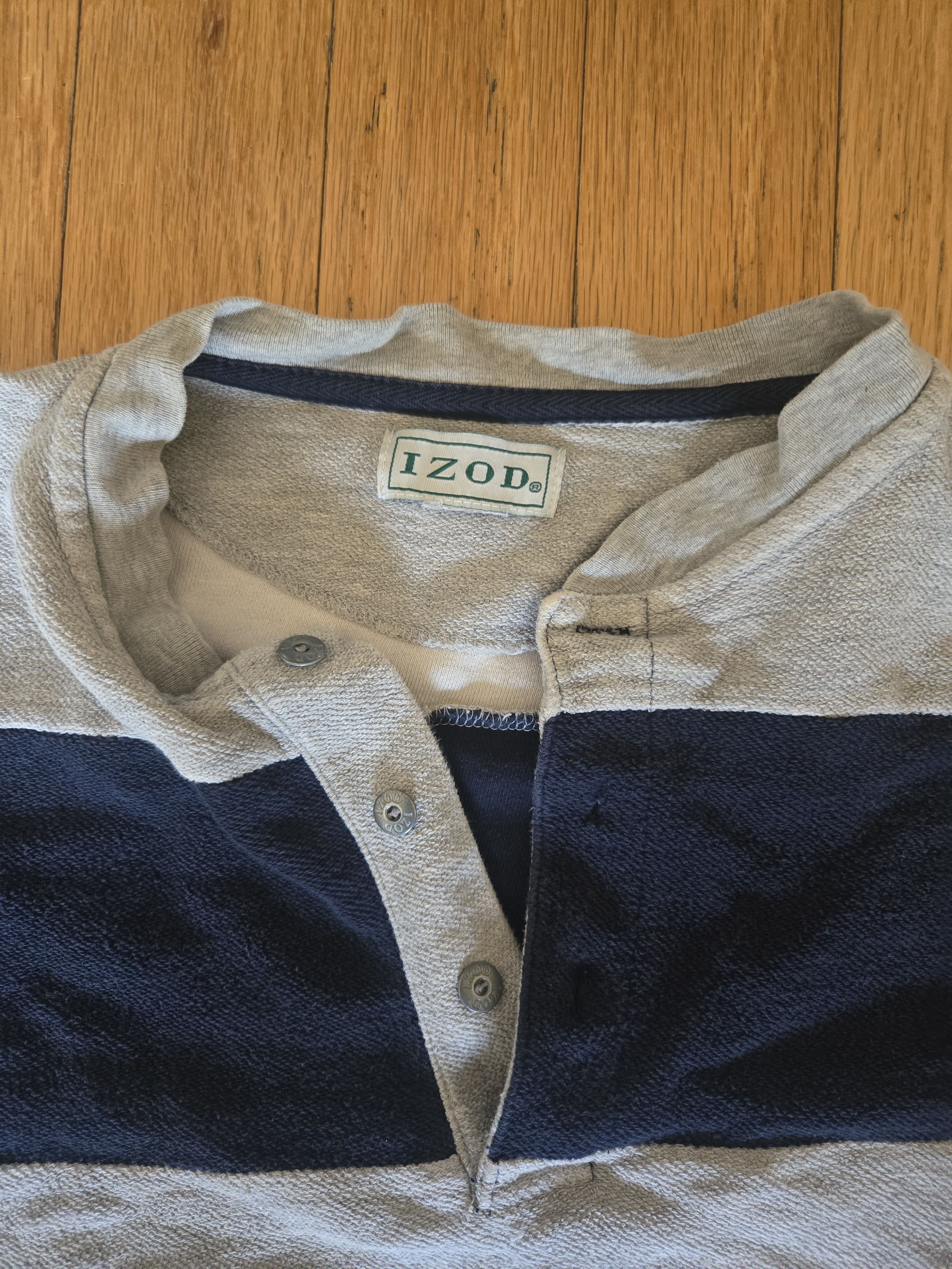 Izod VIntage Izod Mens Henley Shirt Large Navy Gray Rugby Stripe Size US L / EU 52-54 / 3 - 4 Thumbnail
