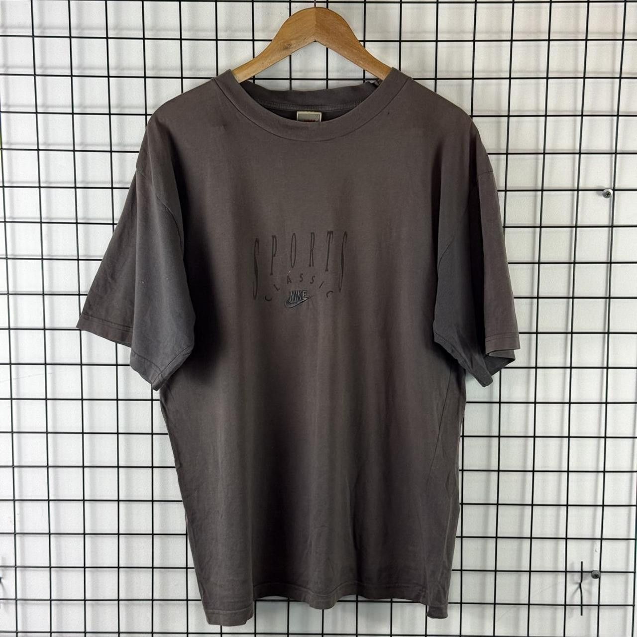 Nike Nike Vintage 90s Spellout Black T shirt Grey Size US L / EU 52-54 / 3 - 1 Thumbnail