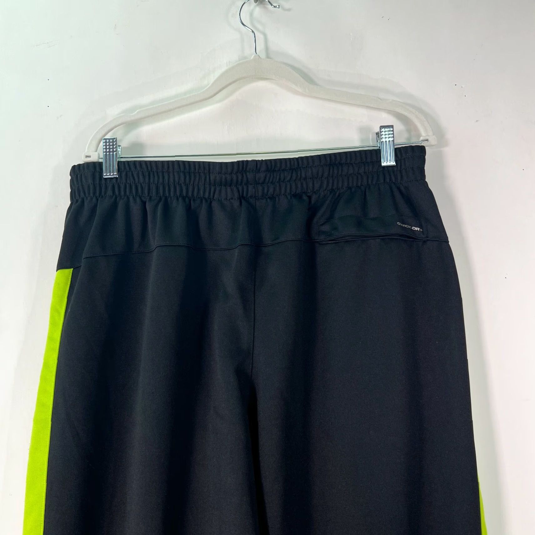 Layer 8 Layer 8 Mens Track Pants XL Black Quick Dry Elastic Waist Zippered Ankles Size XL (32 Inseam) Size US 34 / EU 50 - 5 Thumbnail