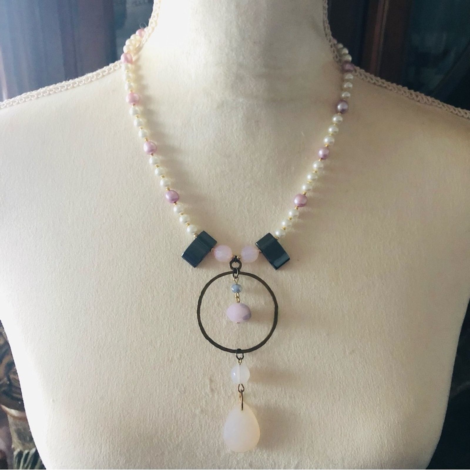 Handmade Handcrafted repurpose lilac freshwater Pearl necklace Size ONE SIZE - 2 Thumbnail