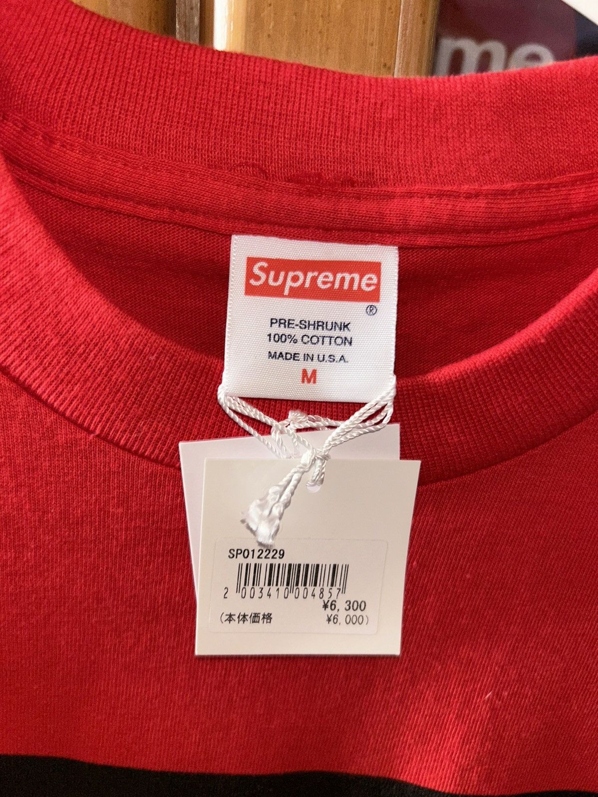 Supreme Supreme 'Up Skirt' Tee Red size Medium 2009 NWT Box Logo Size US M / EU 48-50 / 2 - 4 Thumbnail