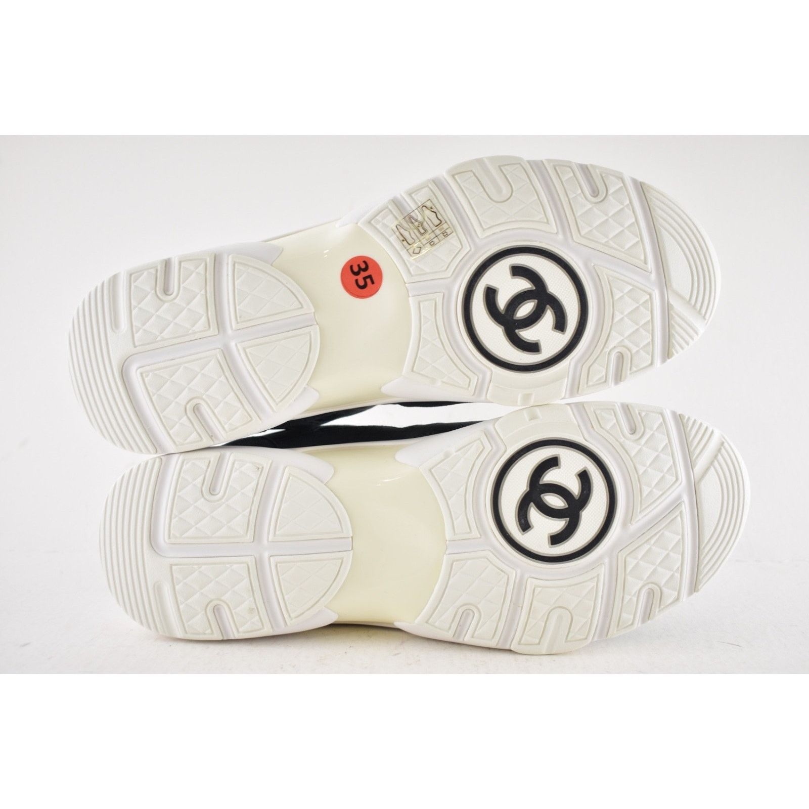 Chanel Chanel 20C Mens Blue White CC Logo Low Top Lace Up Size US 11 / EU 44 - 12 Thumbnail