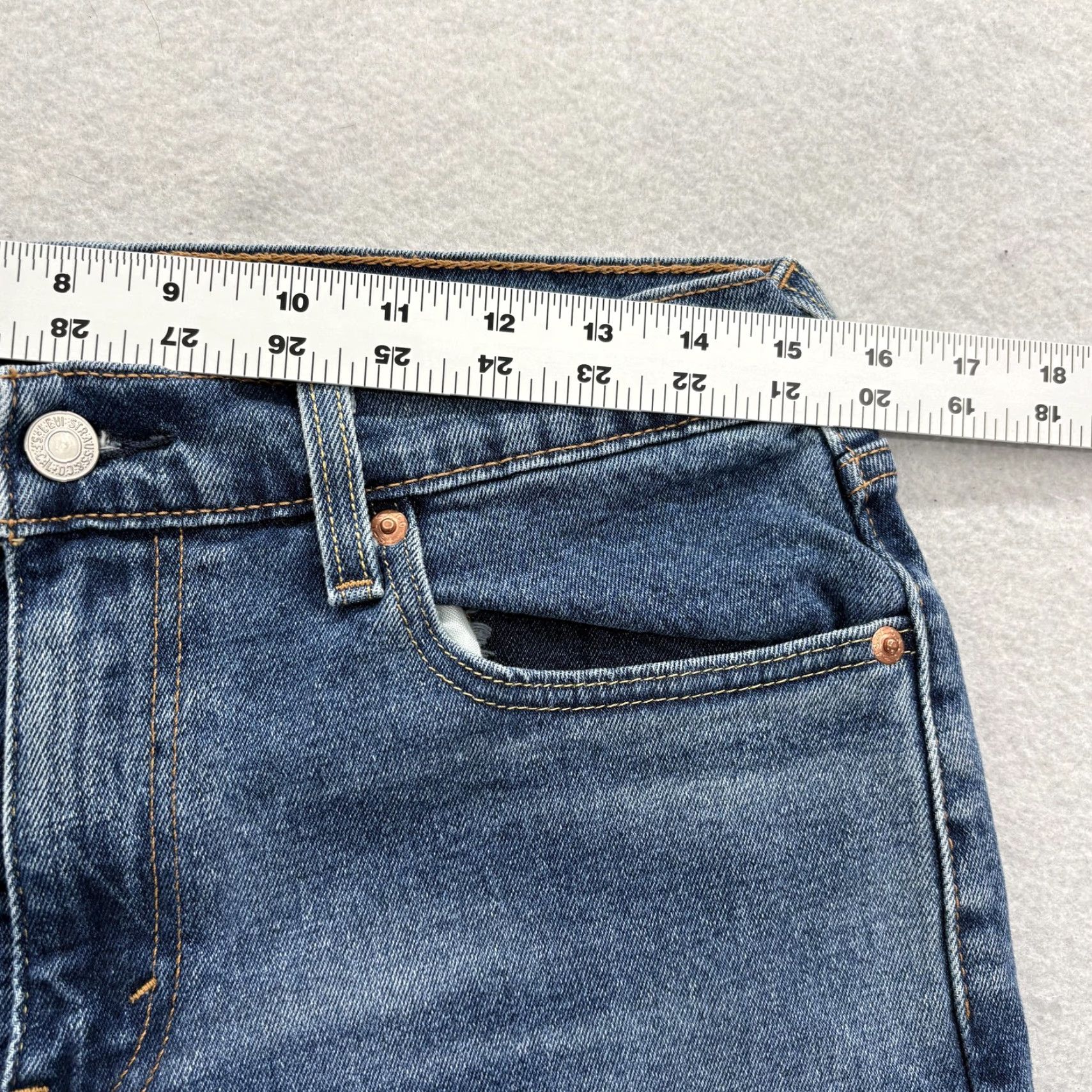 Levi's Levi's 512 Jeans Mens 30x32 Blue Medium Wash Slim Tapered Stretch Denim Pants 512 Jeans Mens 30x32 Blue Medium Wash Slim Tapered Stretch Denim Pants Size US 30 / EU 46 - 6 Thumbnail