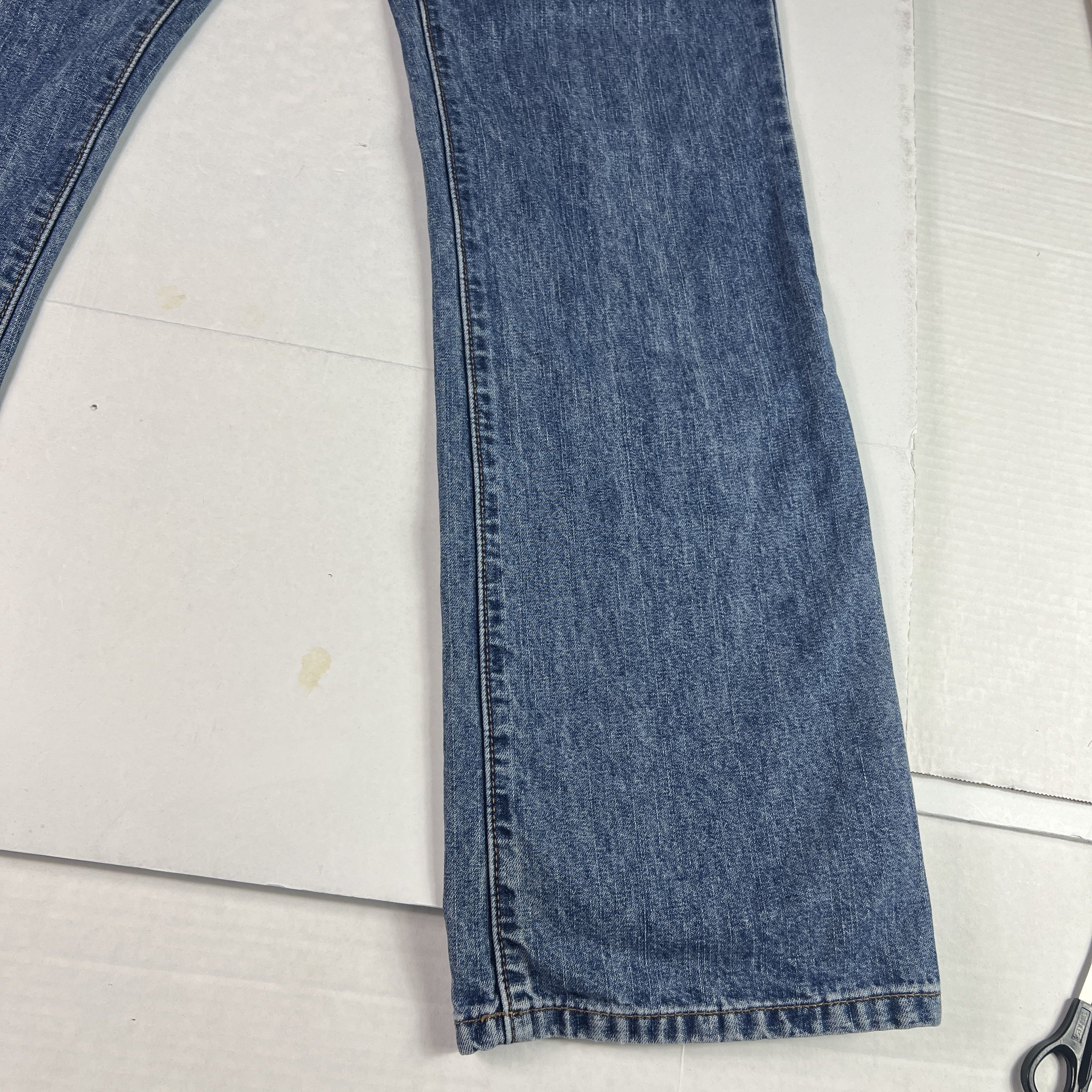 Calvin Klein VTG Calvin Klein Jeans Mid Rise Boot Cut Blue Faded Denim Size 32" / US 10 / IT 46 - 5 Thumbnail