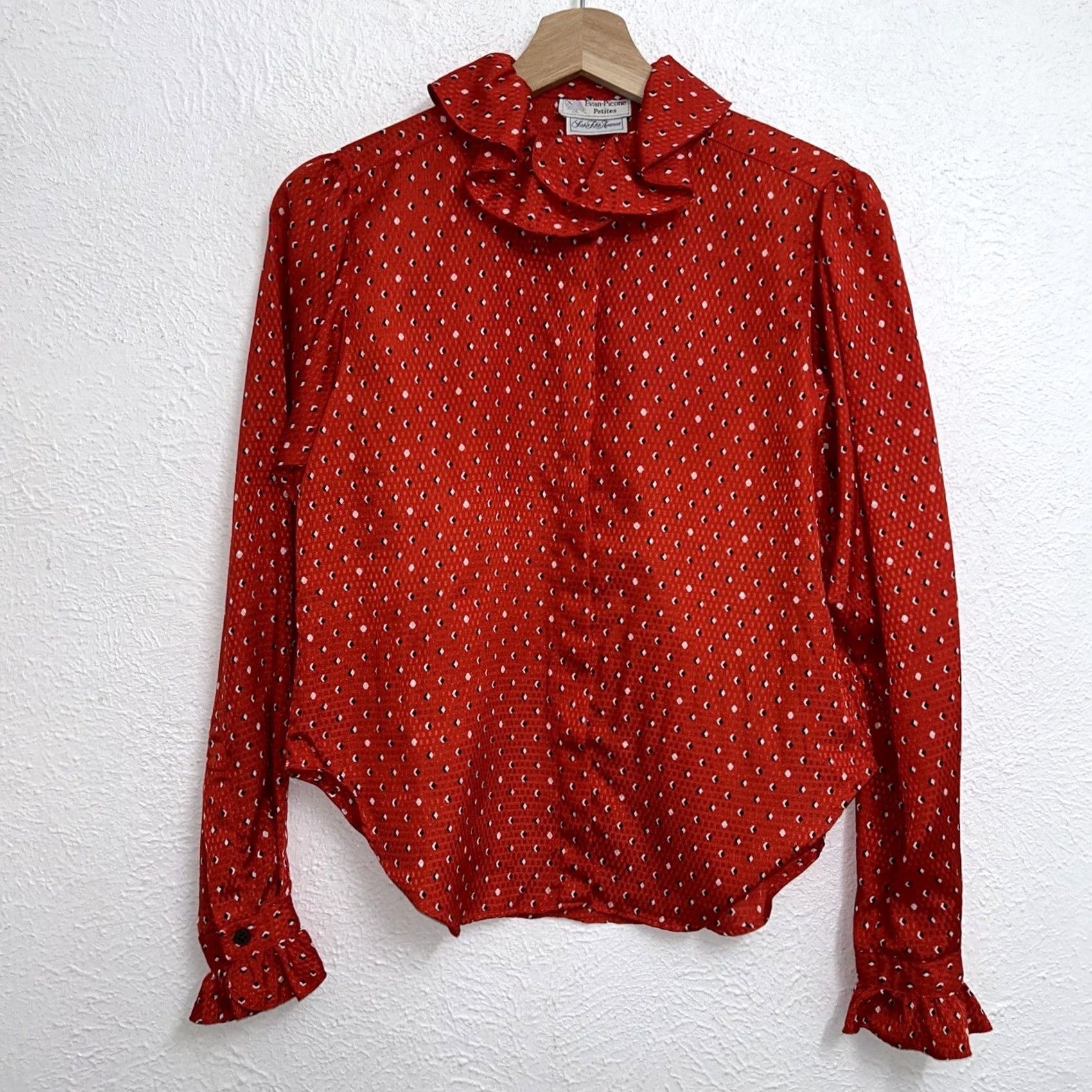 Saks Fifth Avenue VINTAGE Saks Fifth Avenue Evan Picone Blouse Red Top Petite Women’s Medium Size M / US 6-8 / IT 42-44 - 2 Thumbnail