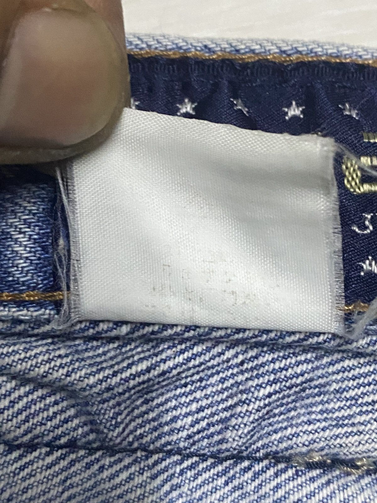 Japanese Brand Vintage Bee Bell Dirty Mud Wash Distressed Baggy Jeans Size US 31 - 20 Thumbnail