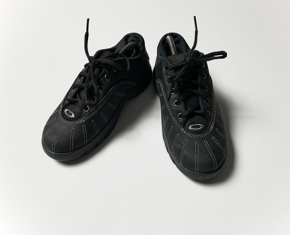 image of Oakley Vintage Black Sneakers Made In Usa, Men's (Size 5)