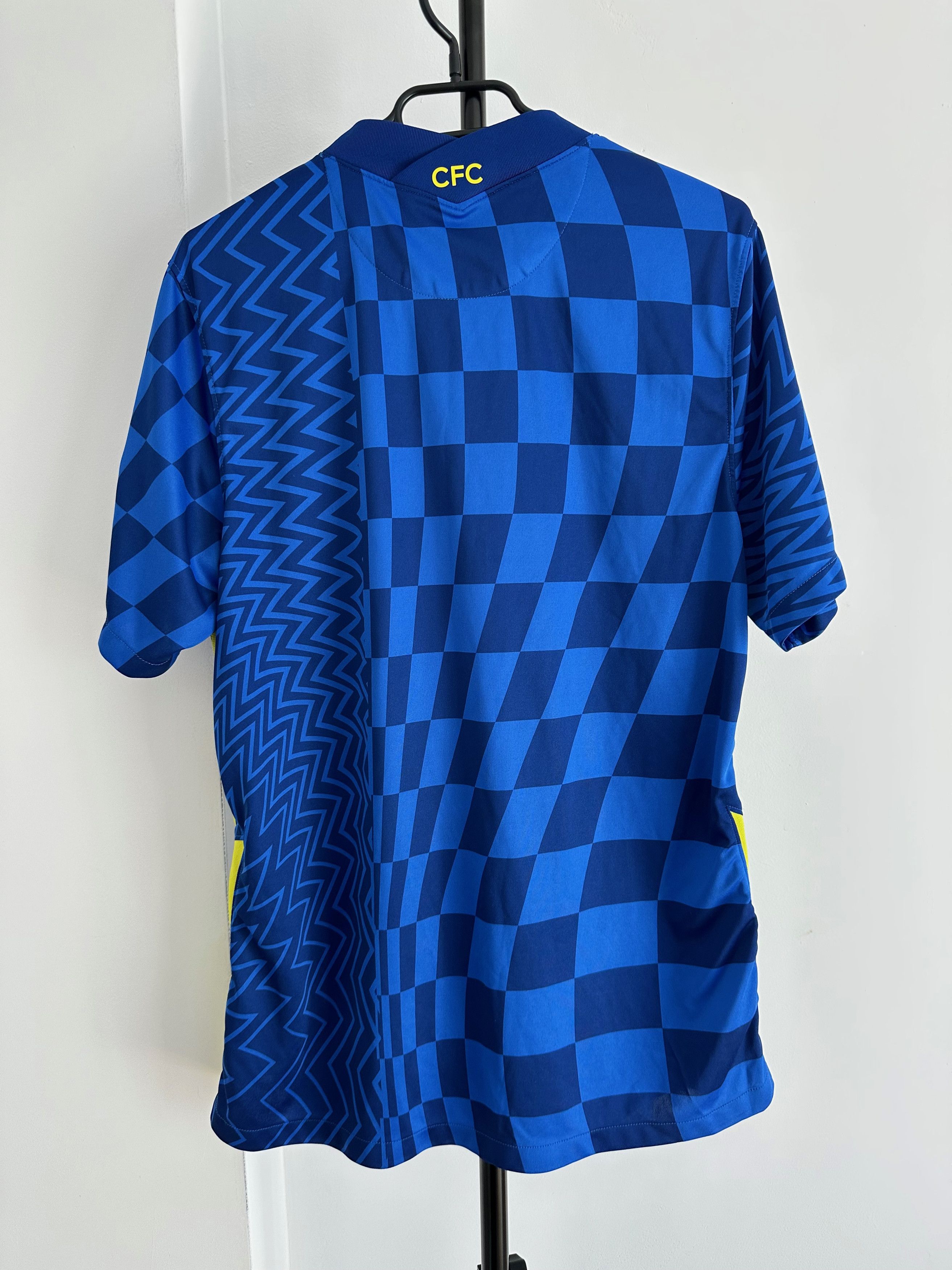 Nike 2021 Nike Chelsea Home Soccer Football shirt jersey Size US L / EU 52-54 / 3 - 7 Thumbnail