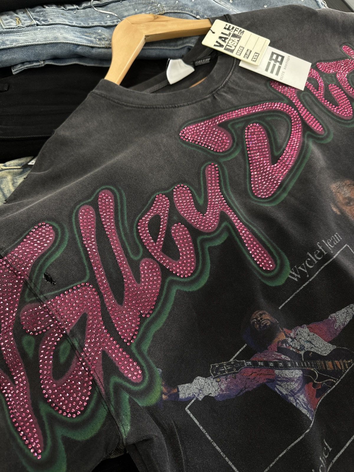 Vale Vale Forever Fever Bling Tee Size US XL / EU 56 / 4 - 2 Thumbnail