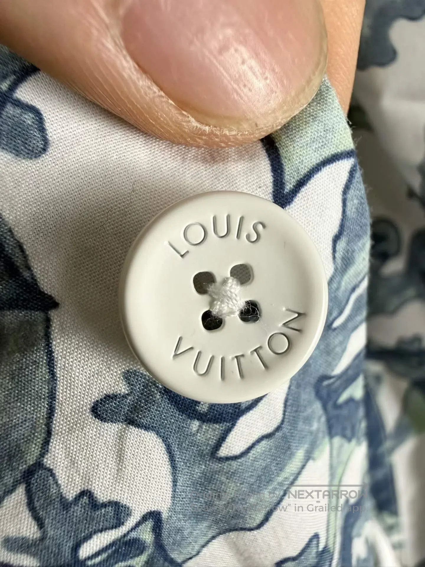 Louis Vuitton Louis Vuitton White and Blue Seaweed Patterned Short-sleev Size US L / EU 52-54 / 3 - 4 Thumbnail